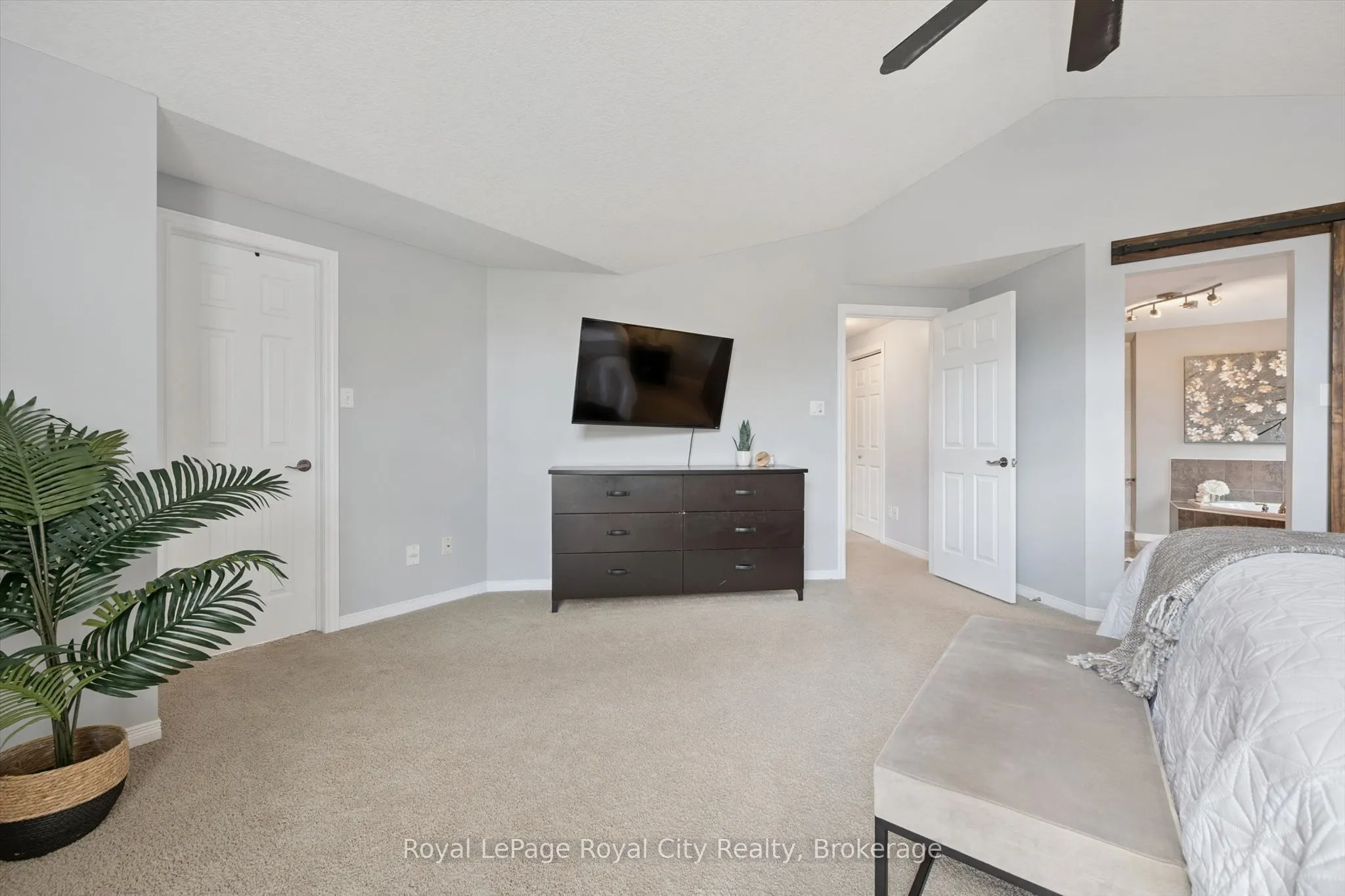 138 Flanders Road
