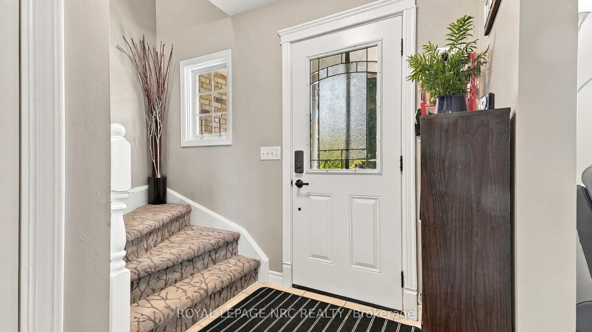 32 Poplar Crescent