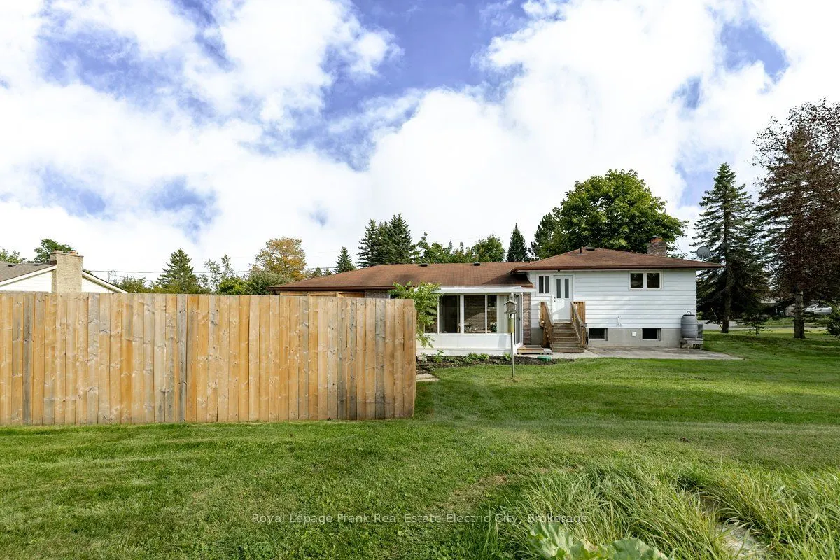 368 O'Leary Avenue