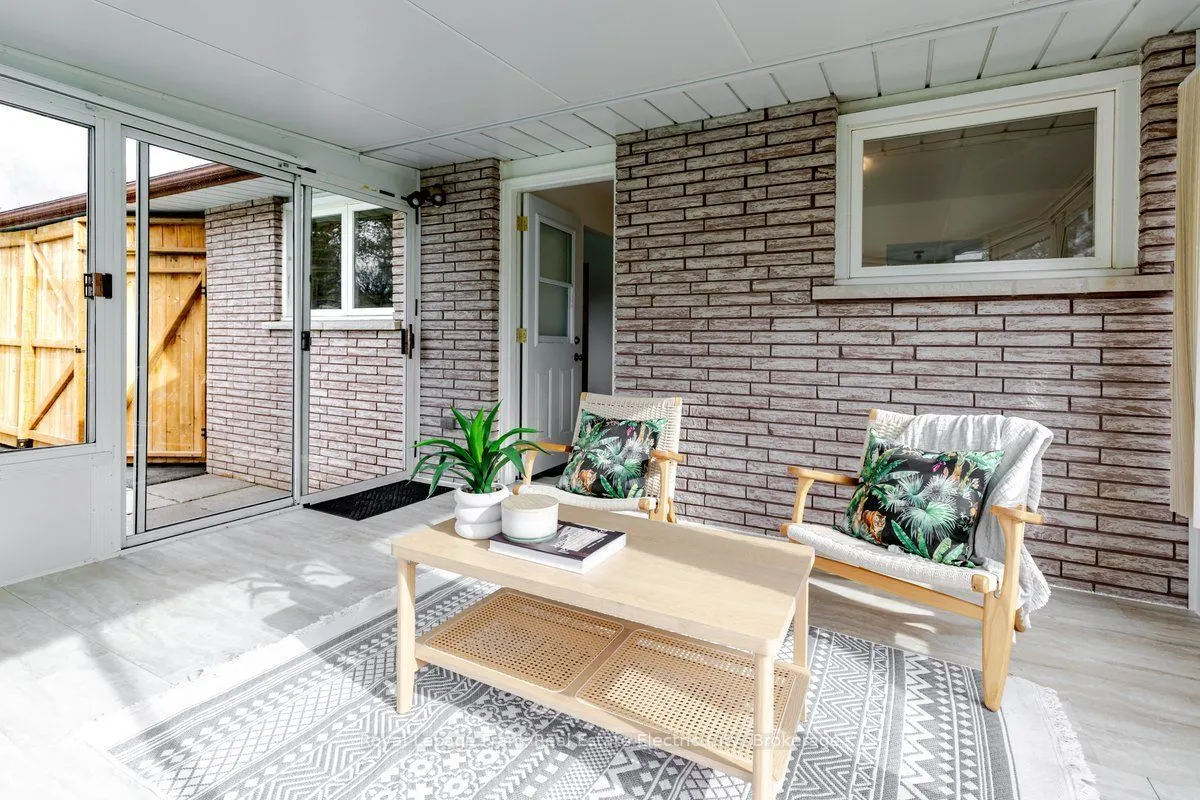 368 O'Leary Avenue
