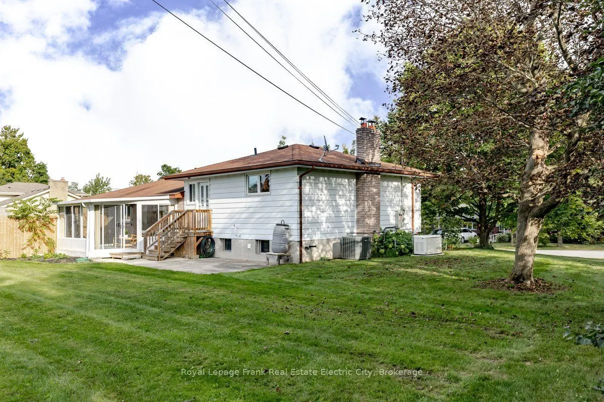 368 O'Leary Avenue