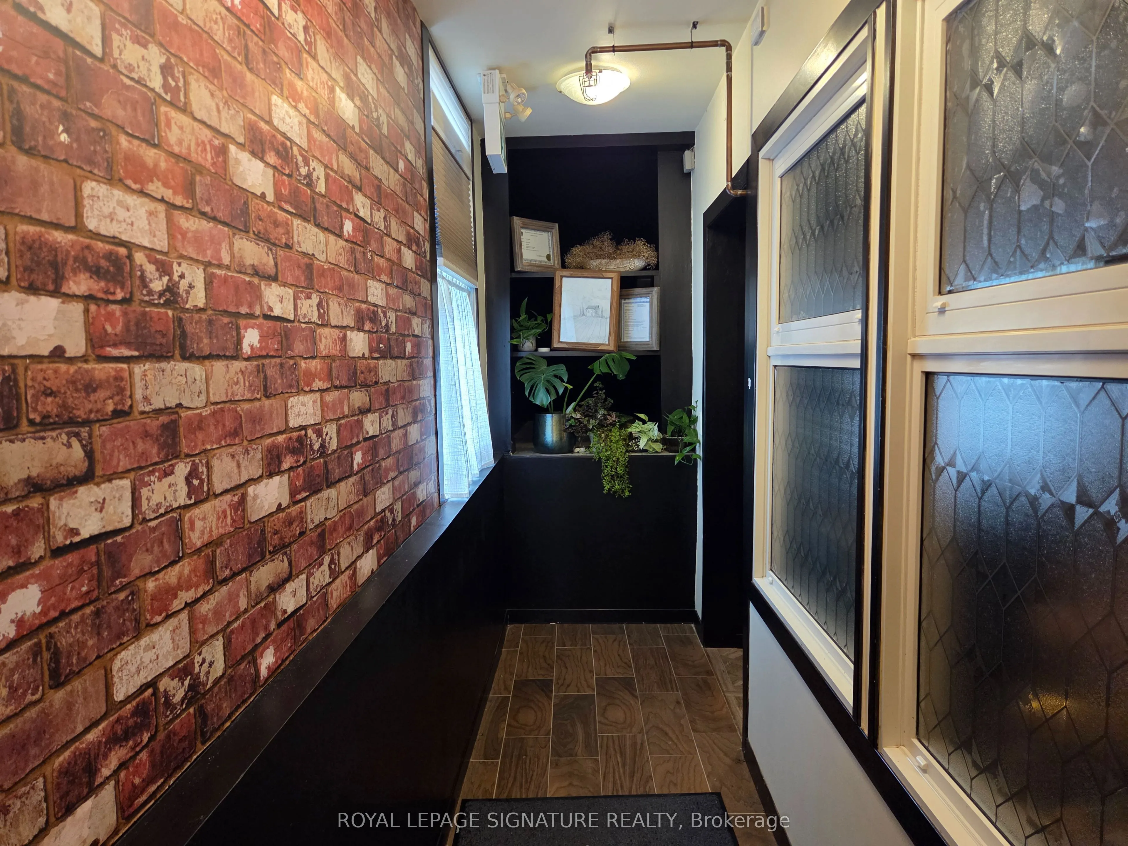 138 Main Street W #103
