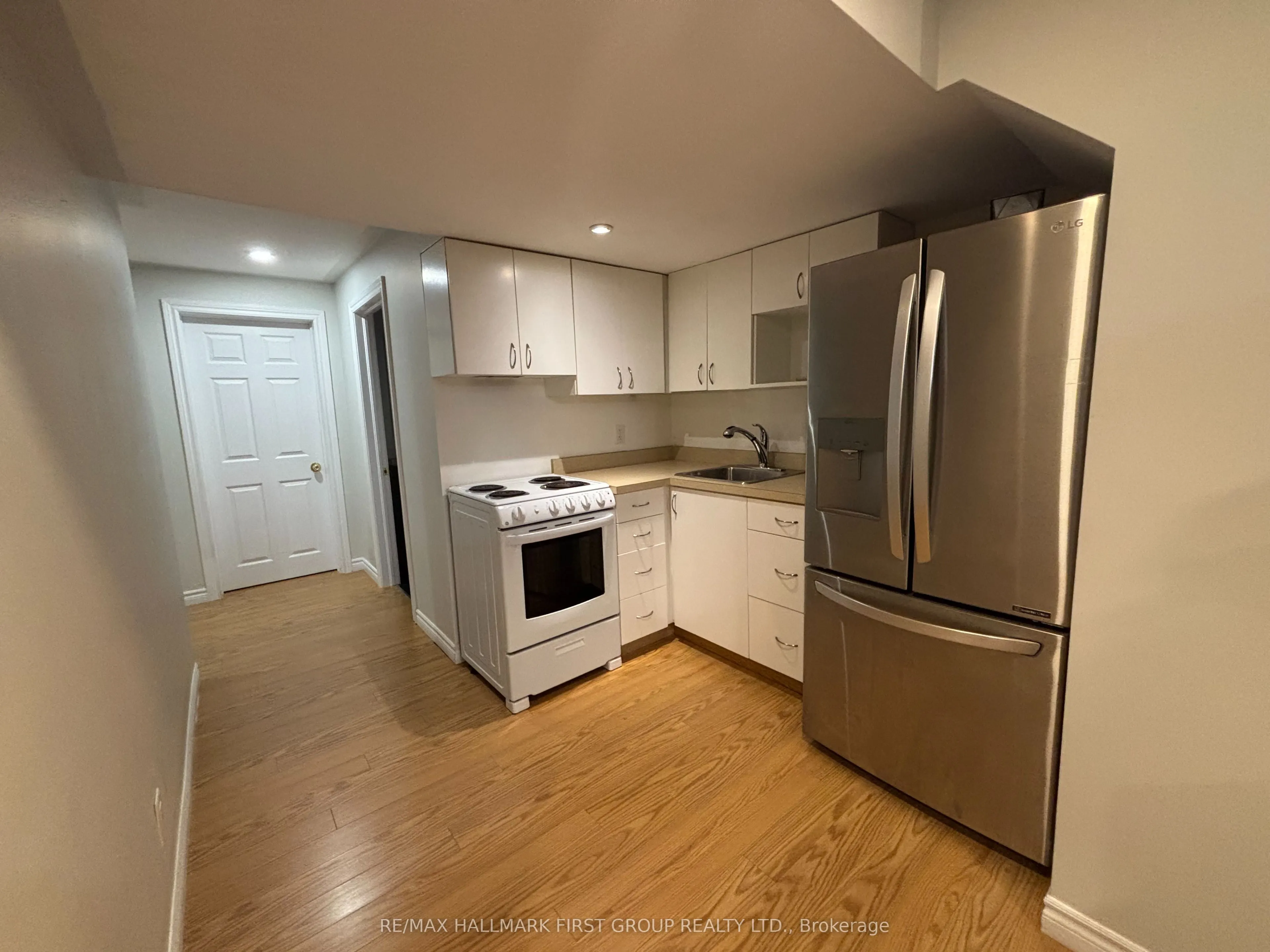 640 Pinewood Drive ##Lower