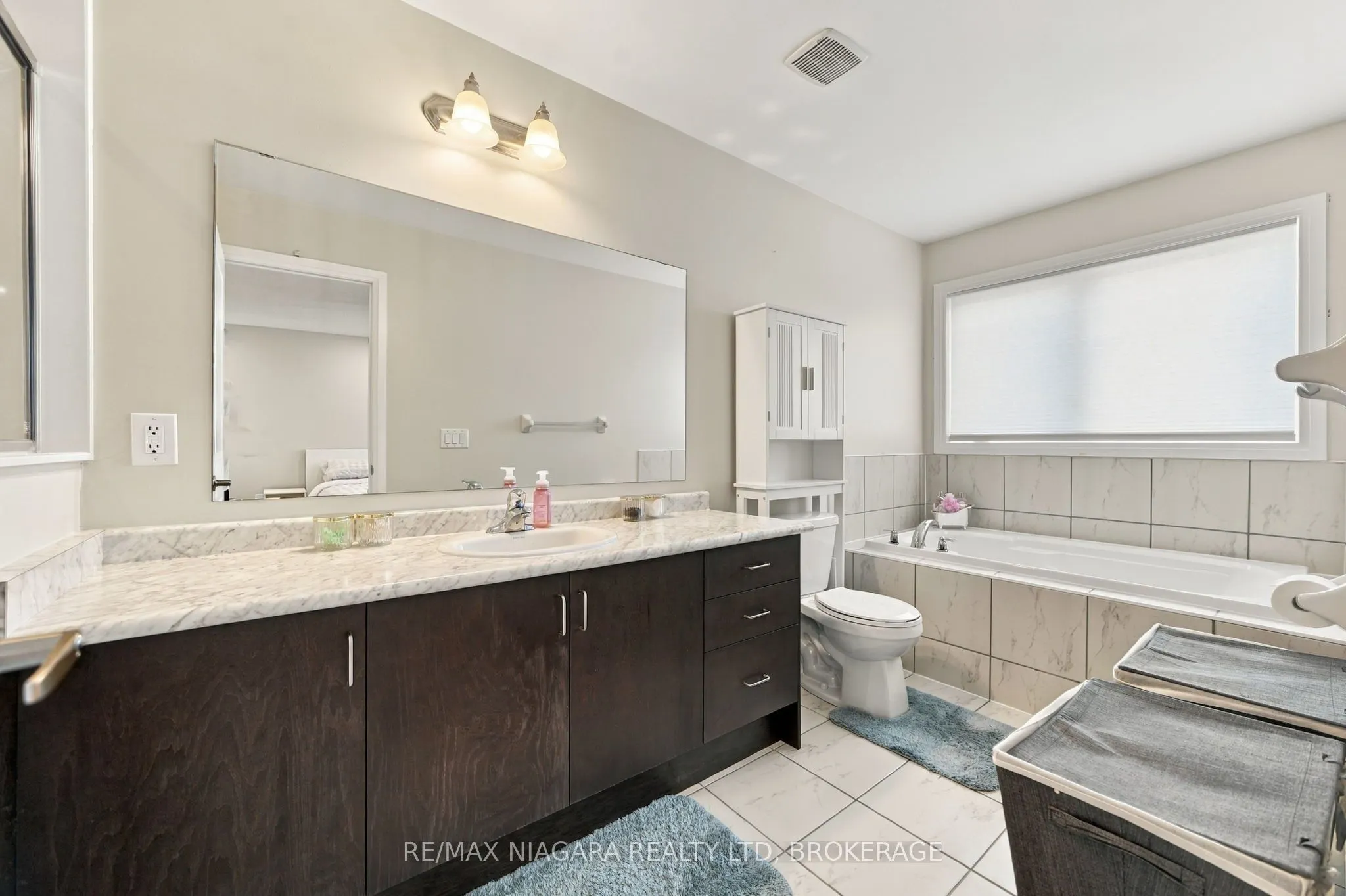 4032 Fracchioni Drive
