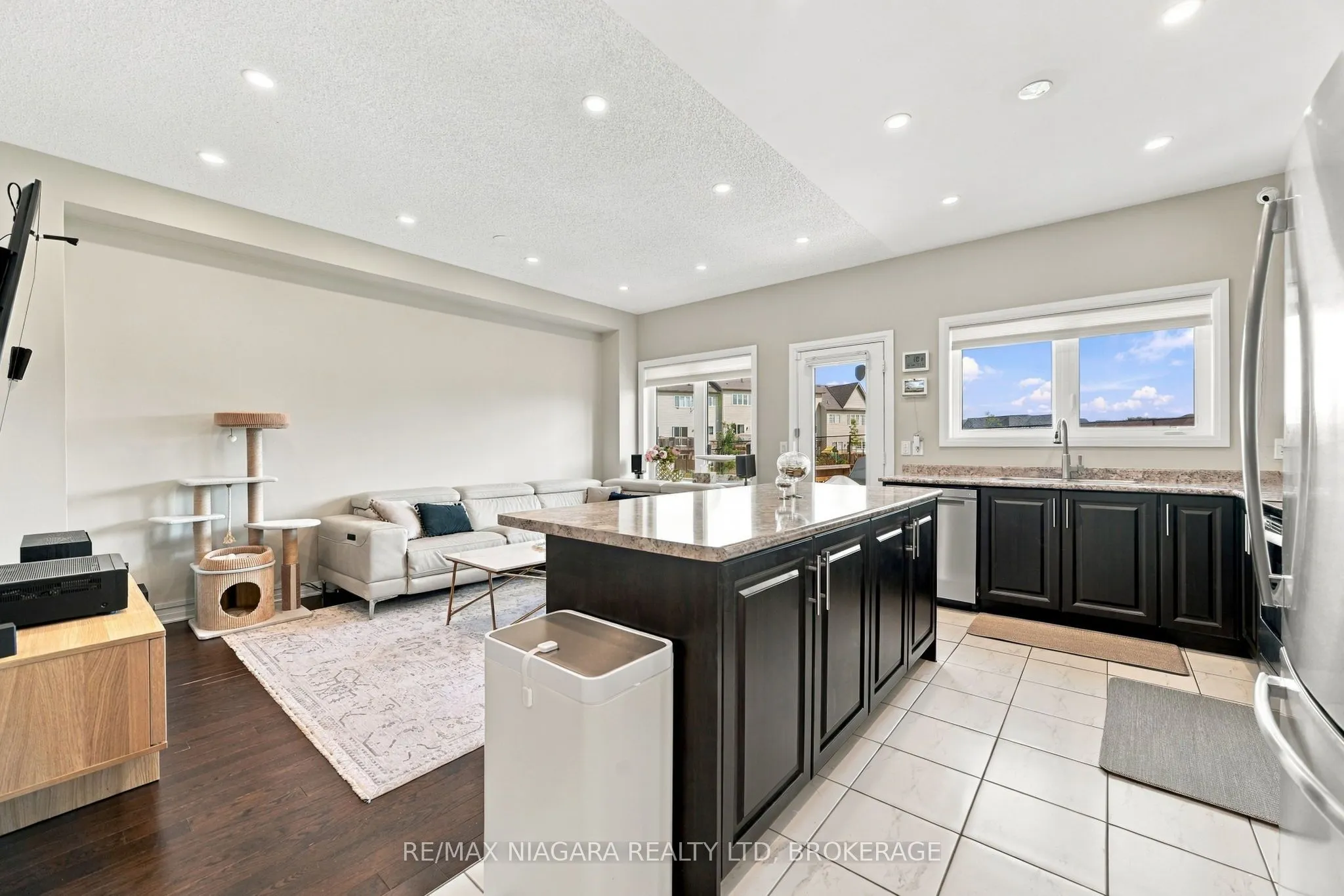 4032 Fracchioni Drive
