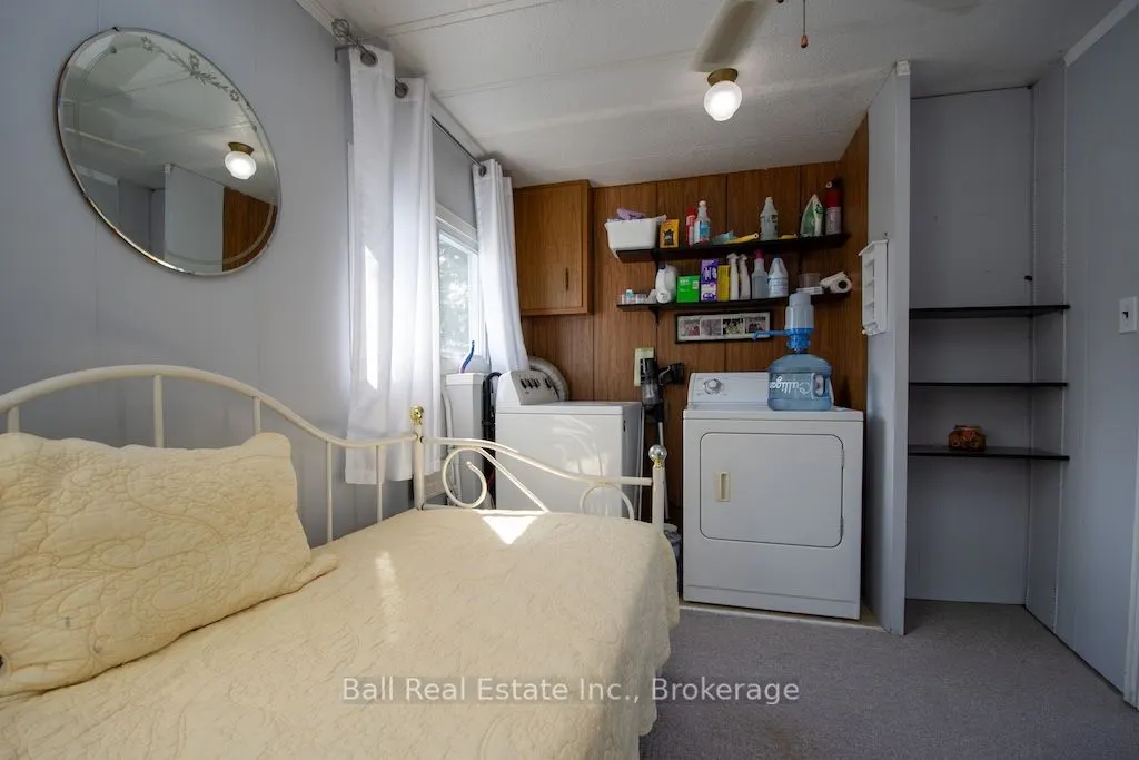6 Bayview Drive