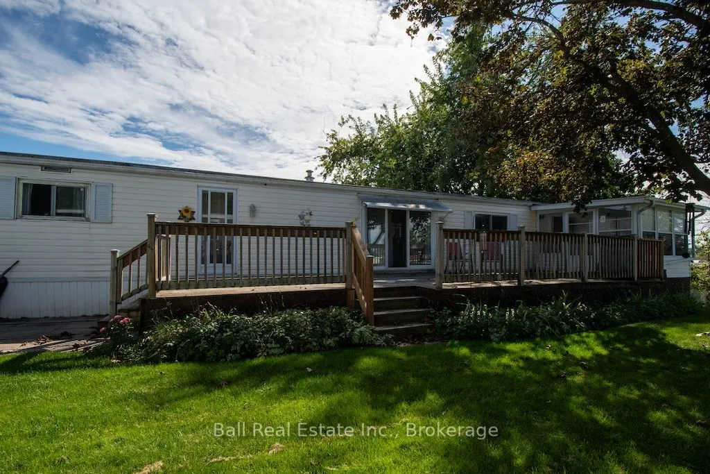 6 Bayview Drive