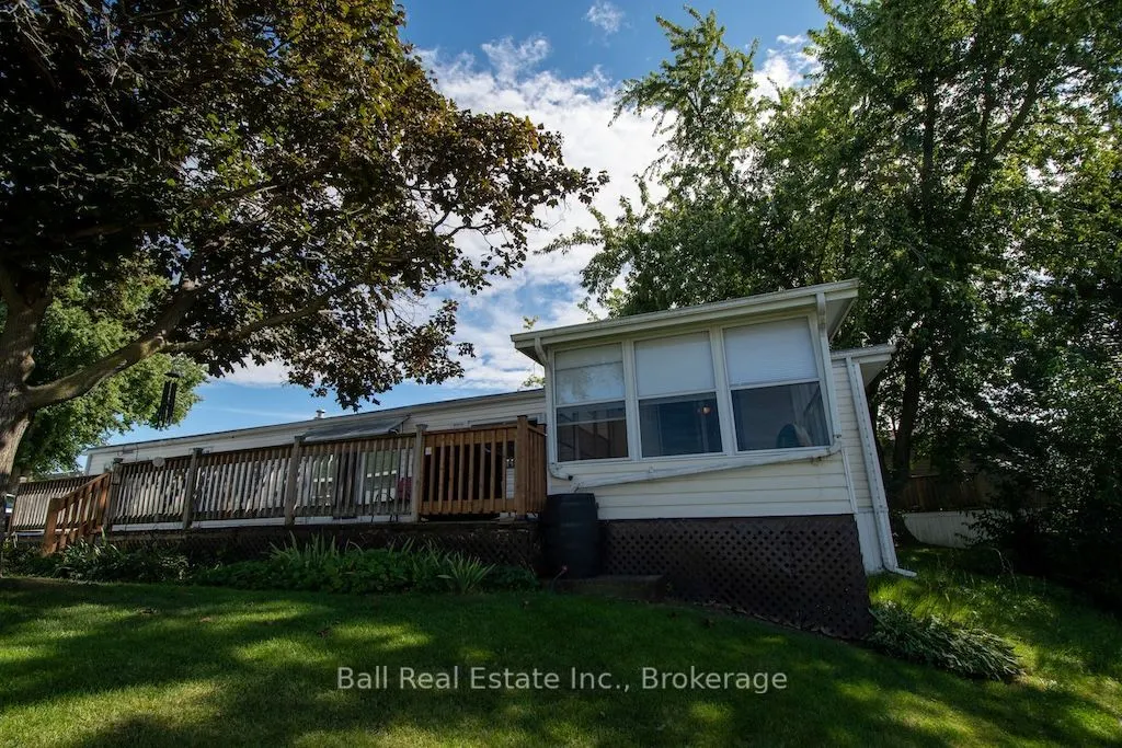 6 Bayview Drive