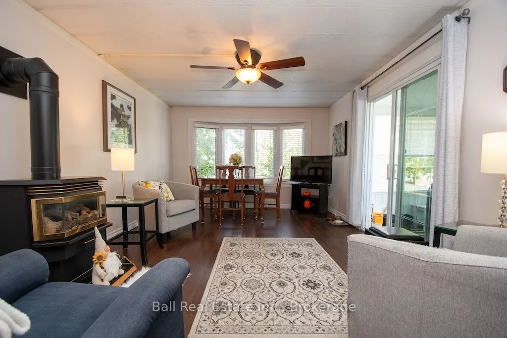 6 Bayview Drive