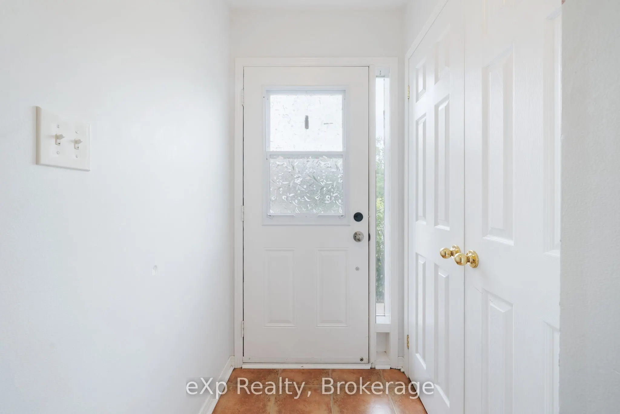 100 Brookside Street