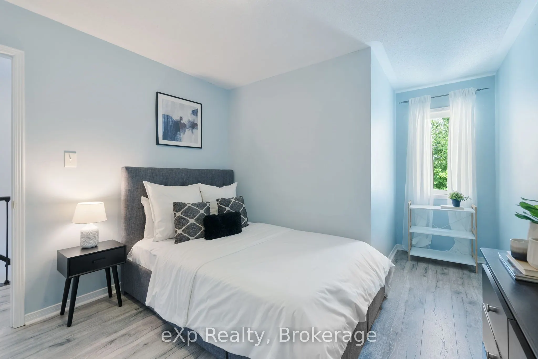 100 Brookside Street