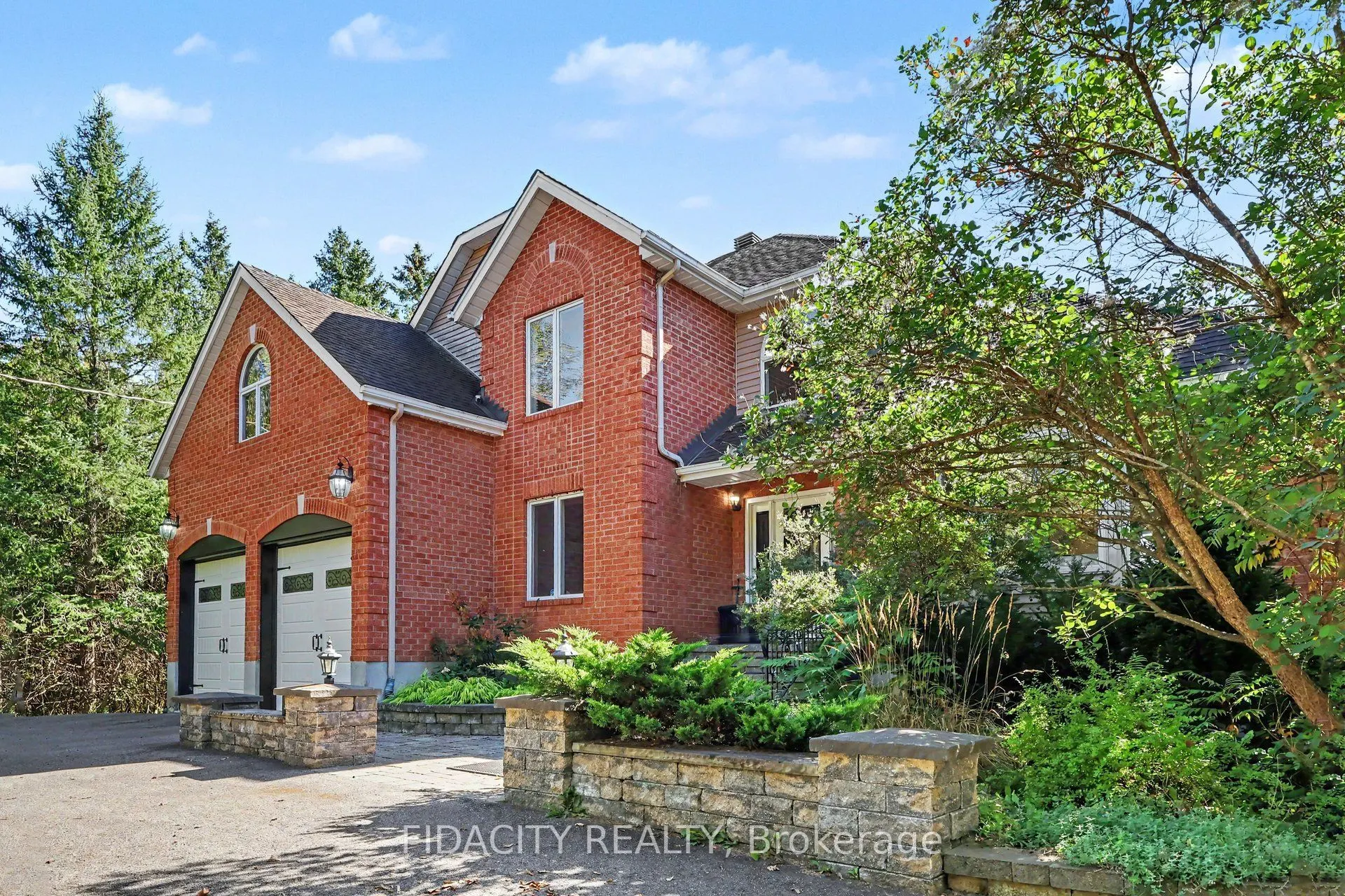 88 Constance Lake Road