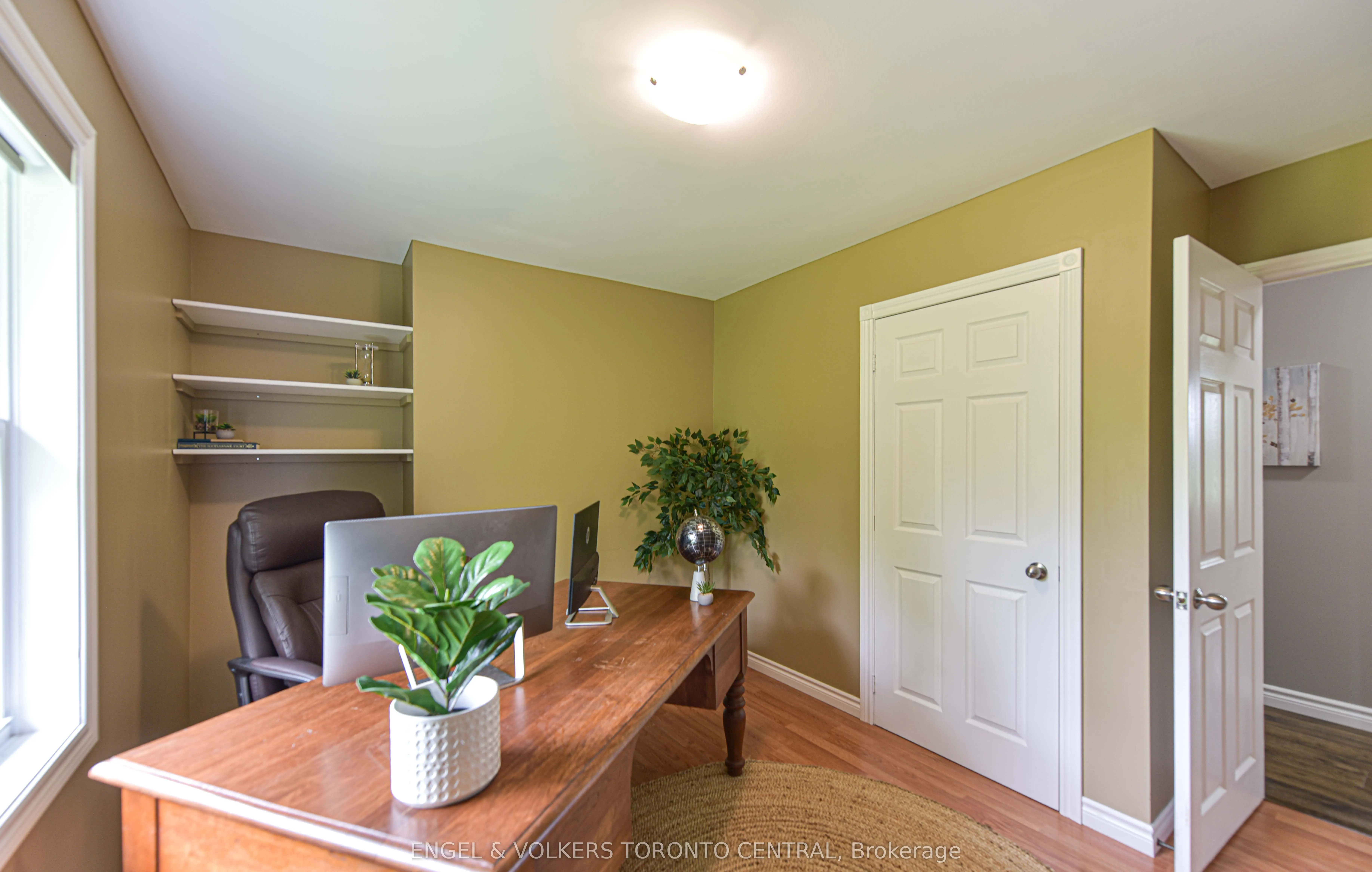 3516 Kirkfield Road