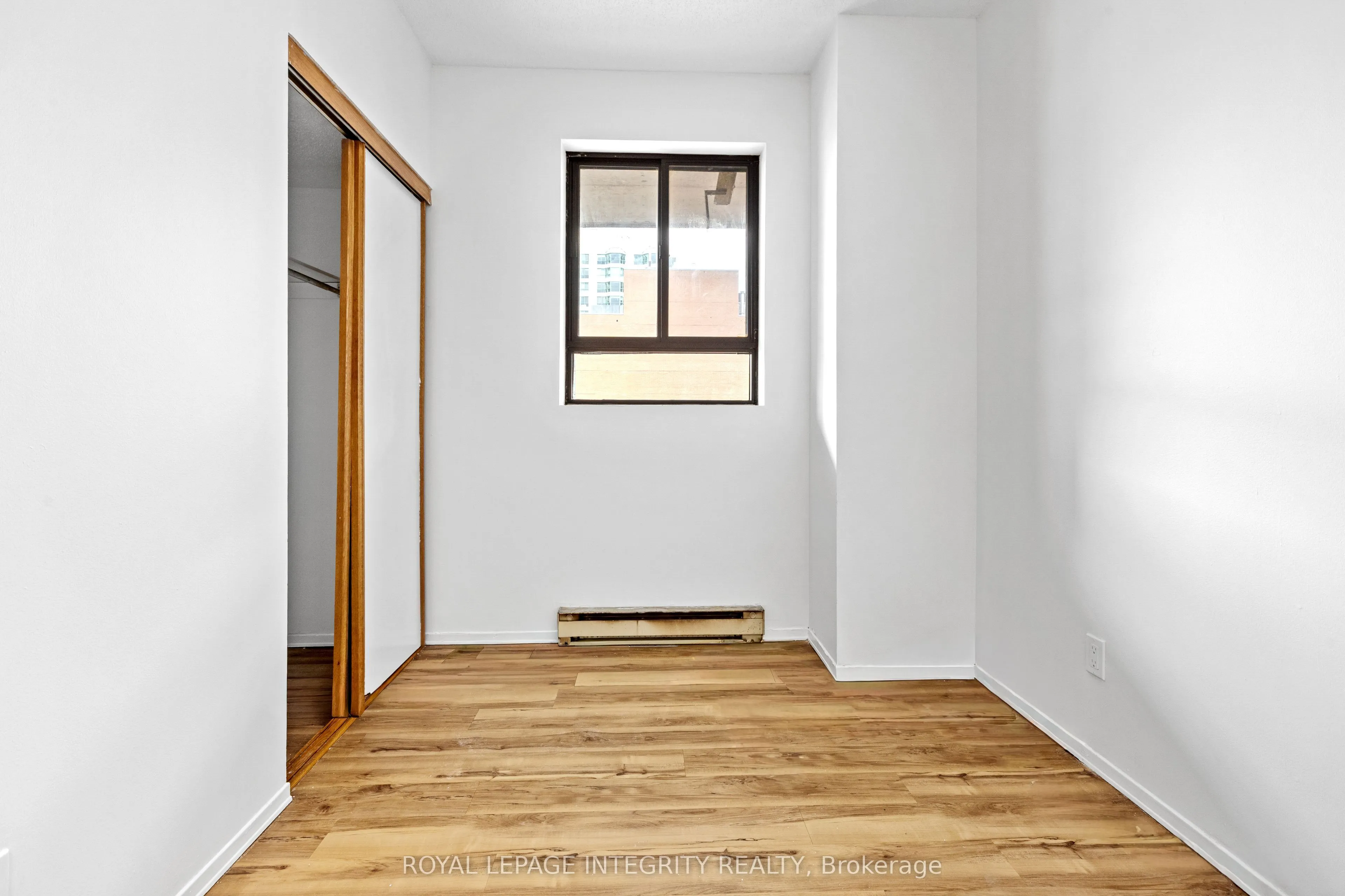 475 Laurier Avenue W #2001