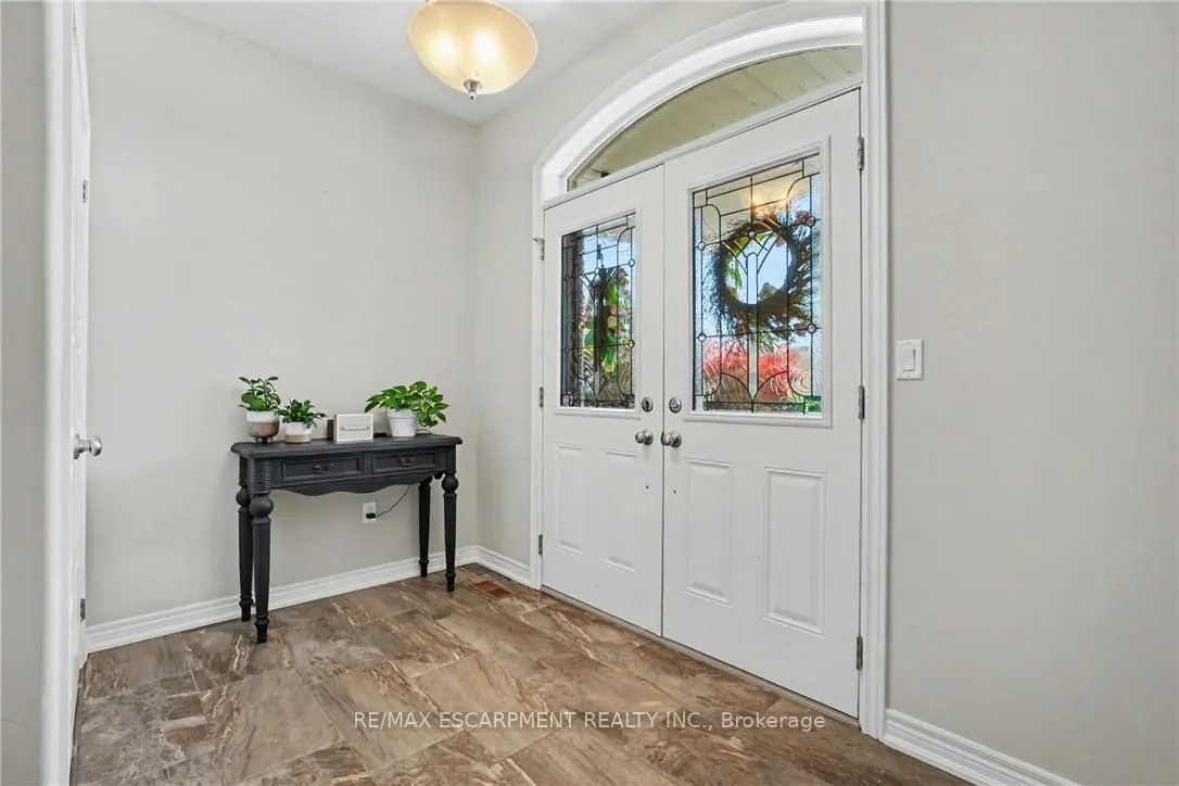 12 Silverwood Avenue