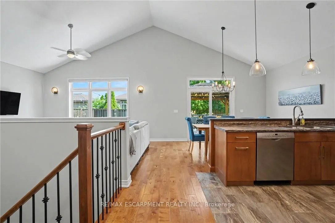 12 Silverwood Avenue