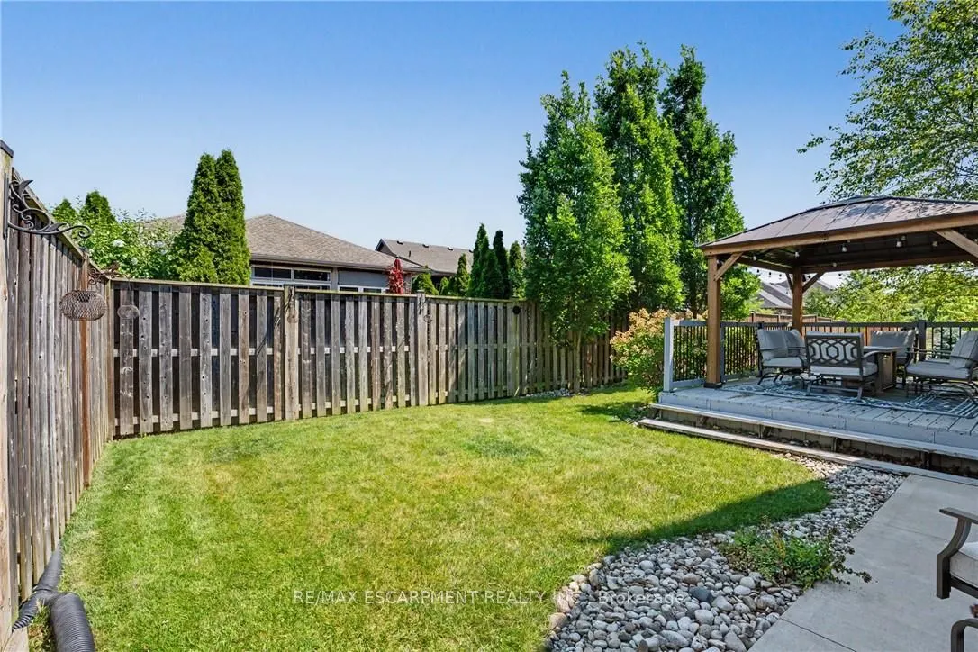 12 Silverwood Avenue