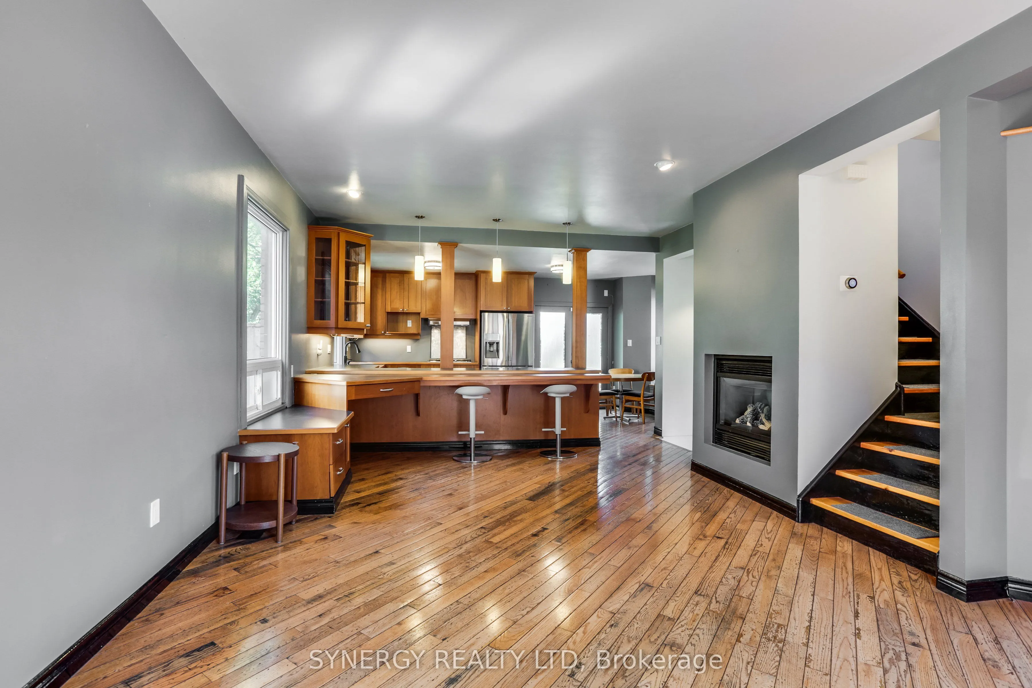 2 Erie Avenue