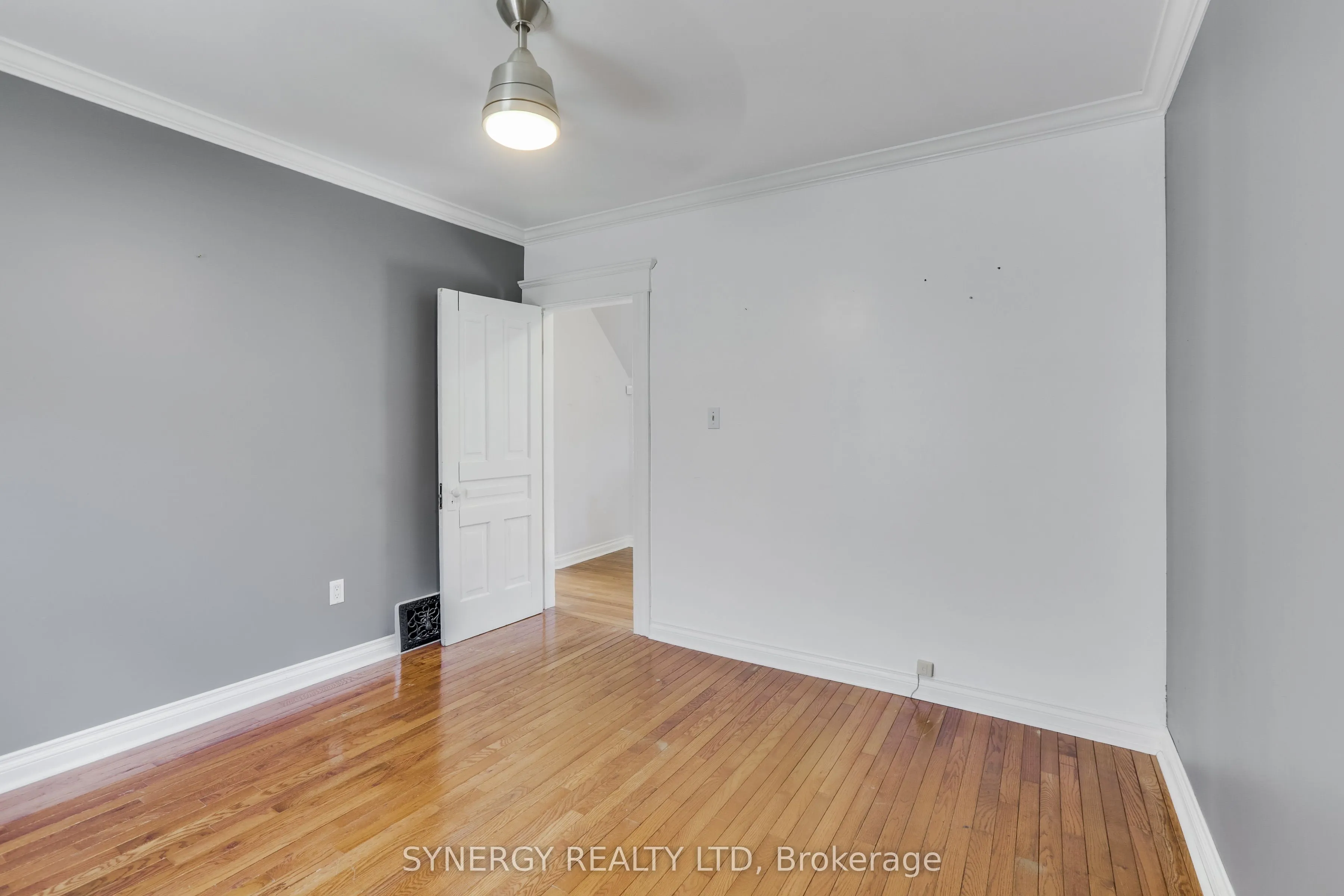 2 Erie Avenue