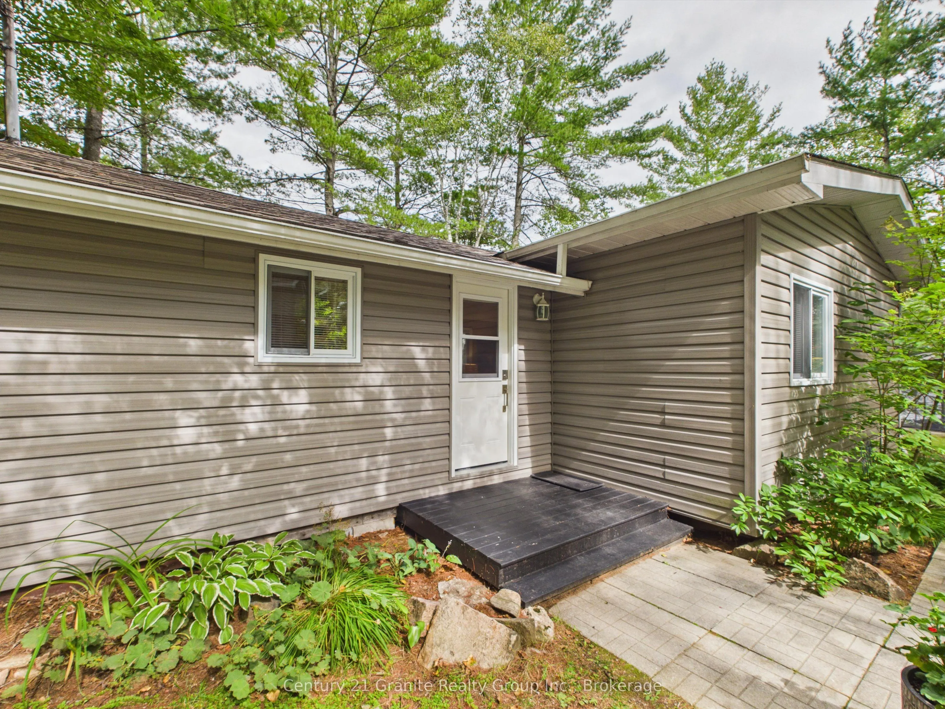 1014 Opal Lane