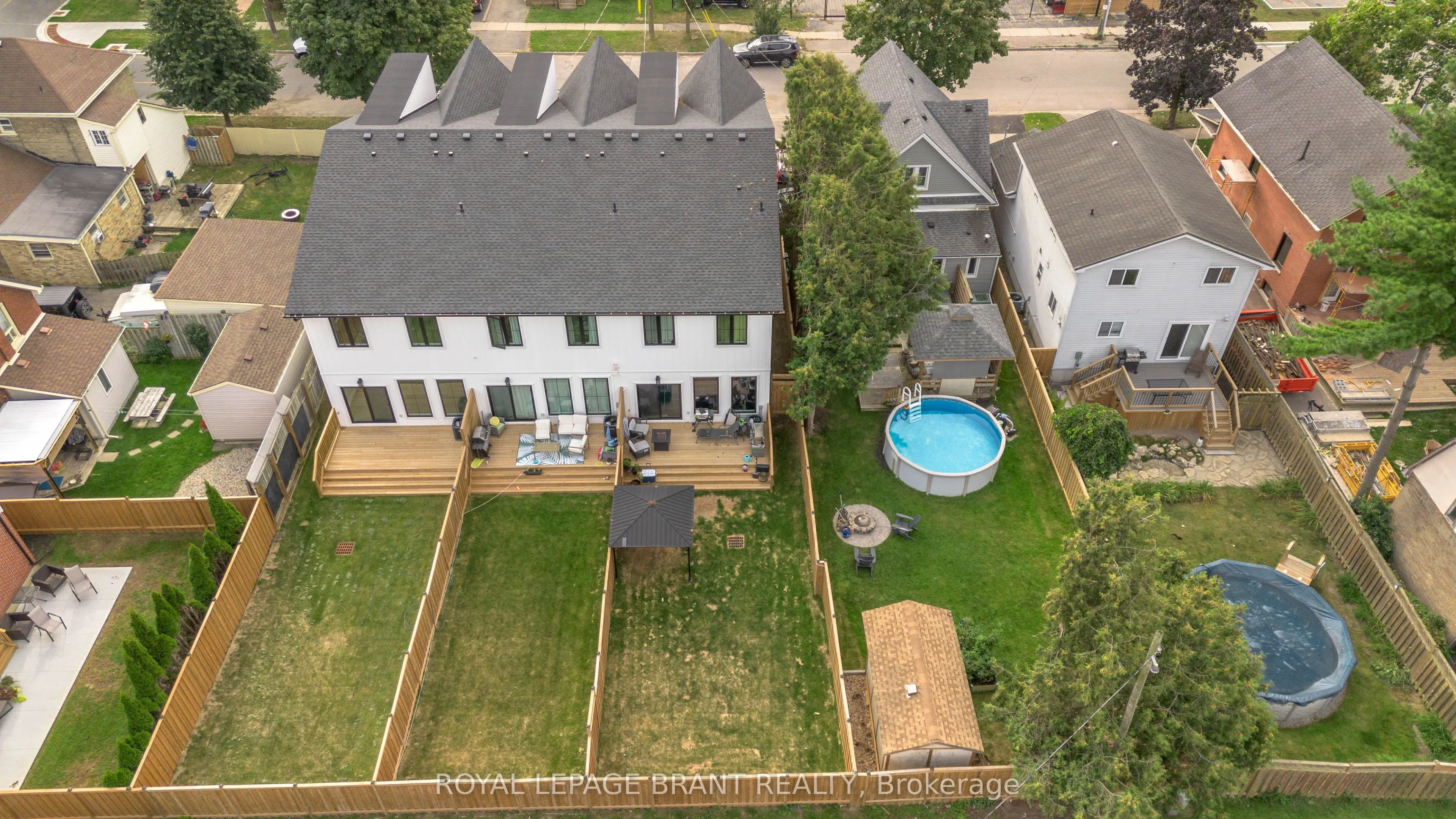 109 Winniett Street