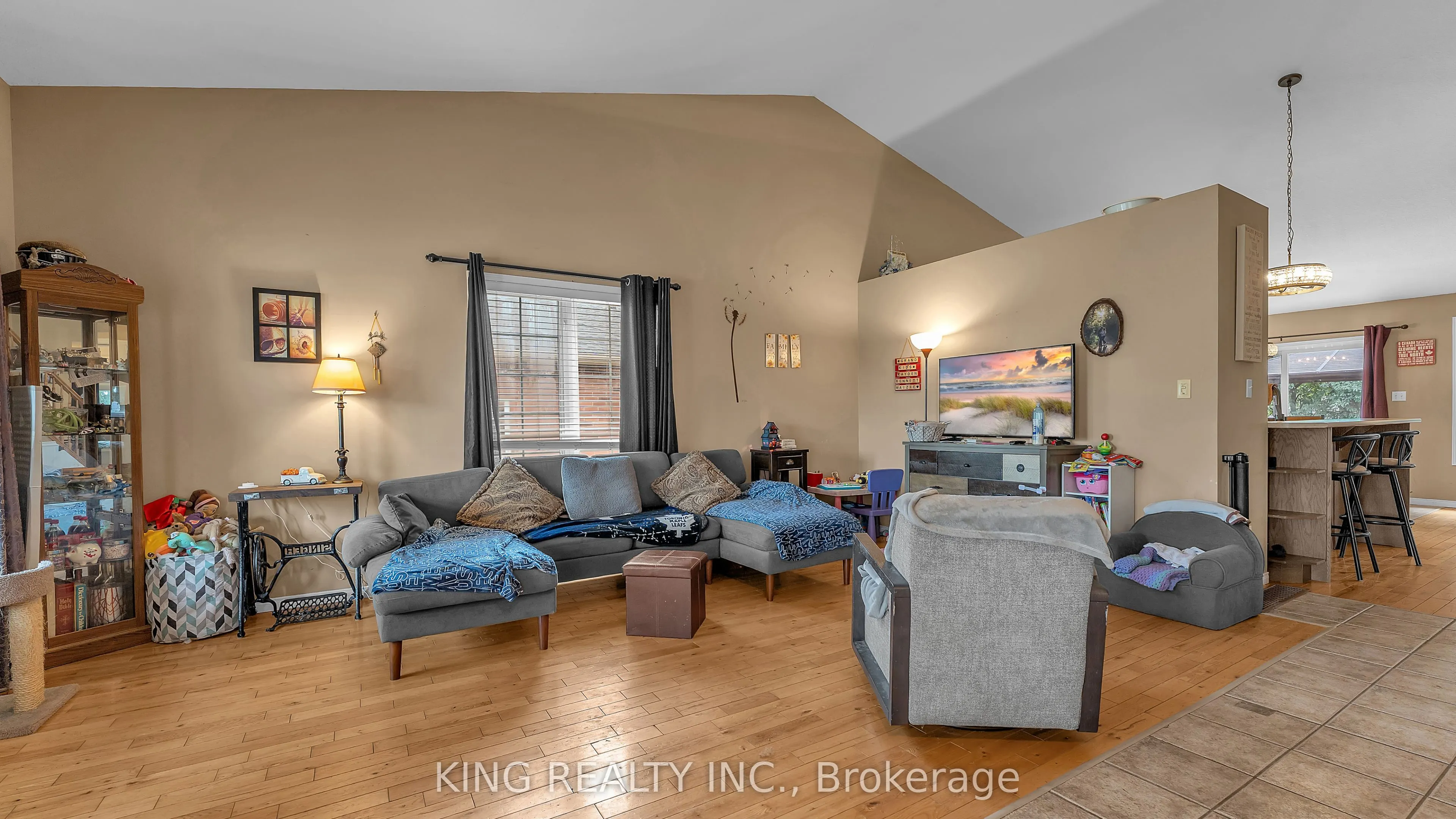 51 TRILLIUM Drive
