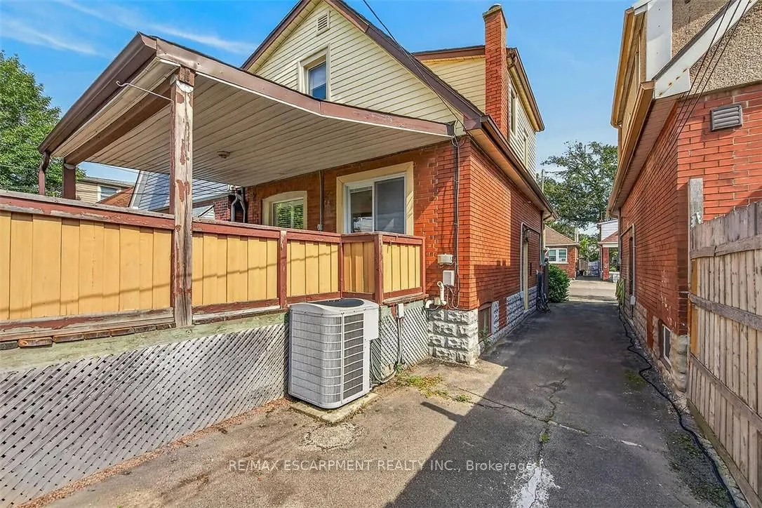 137 Cope Street