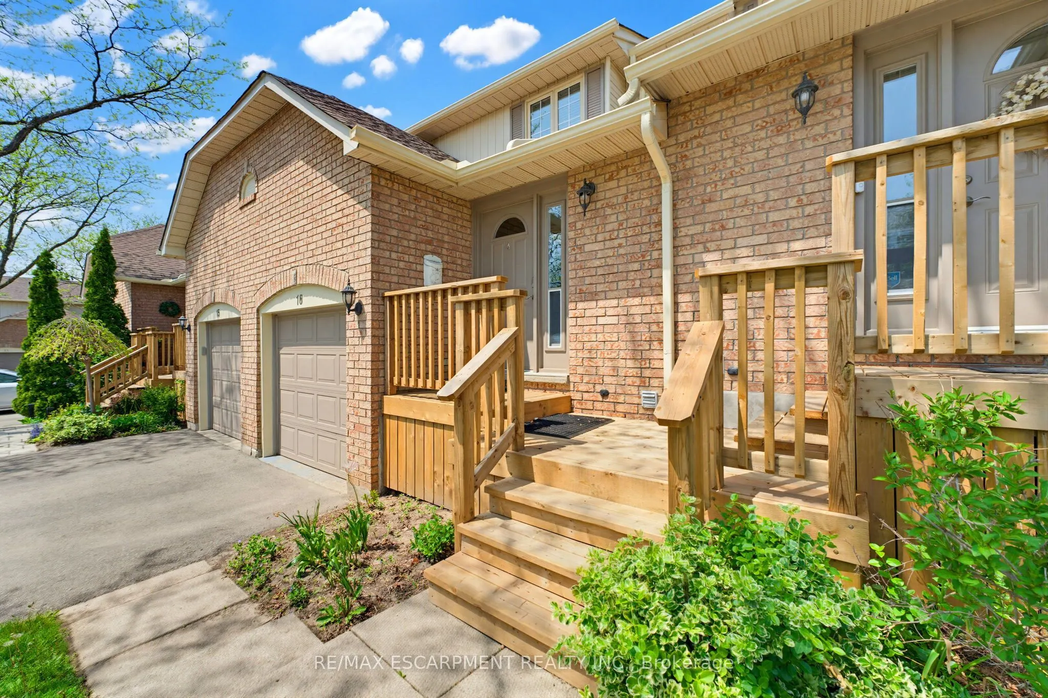 79 Braeheid Avenue #16