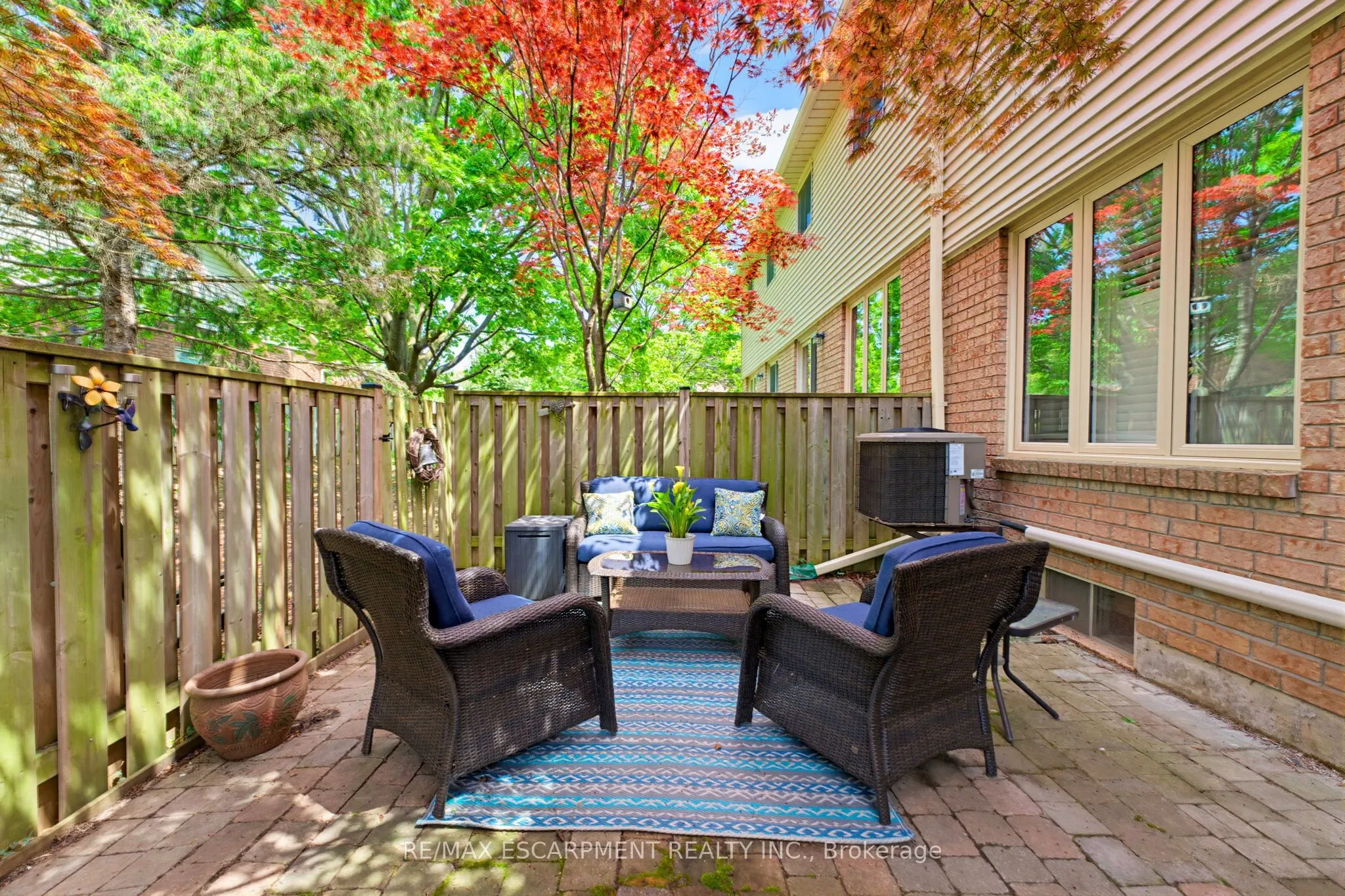 79 Braeheid Avenue #16