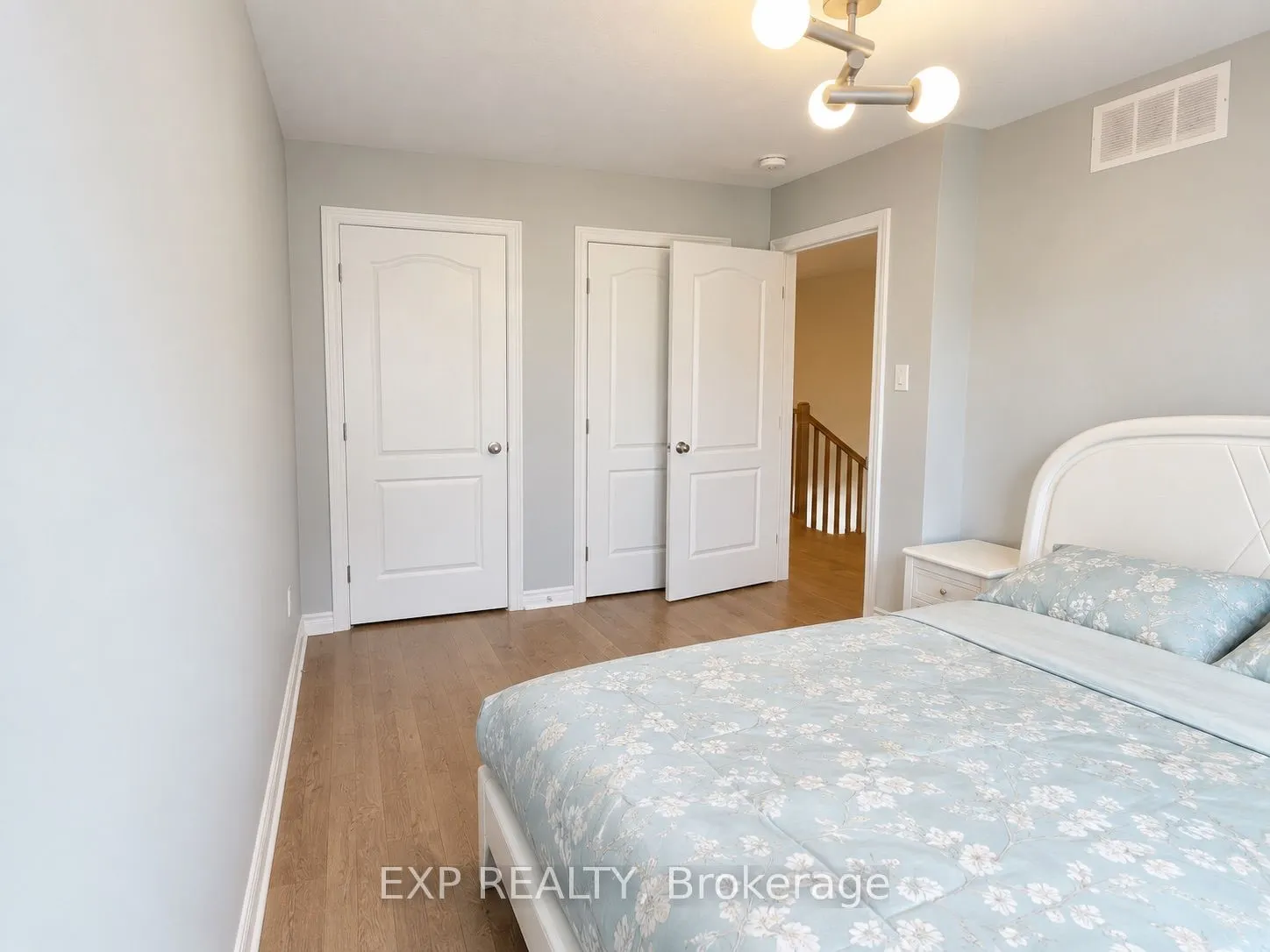 521 Sonmarg Crescent
