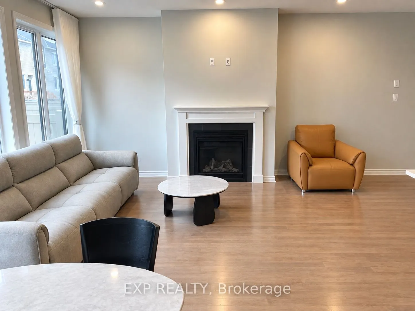 521 Sonmarg Crescent