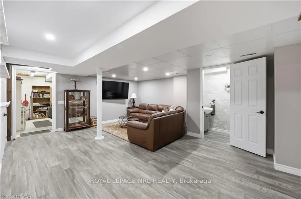 16 Red Haven Drive