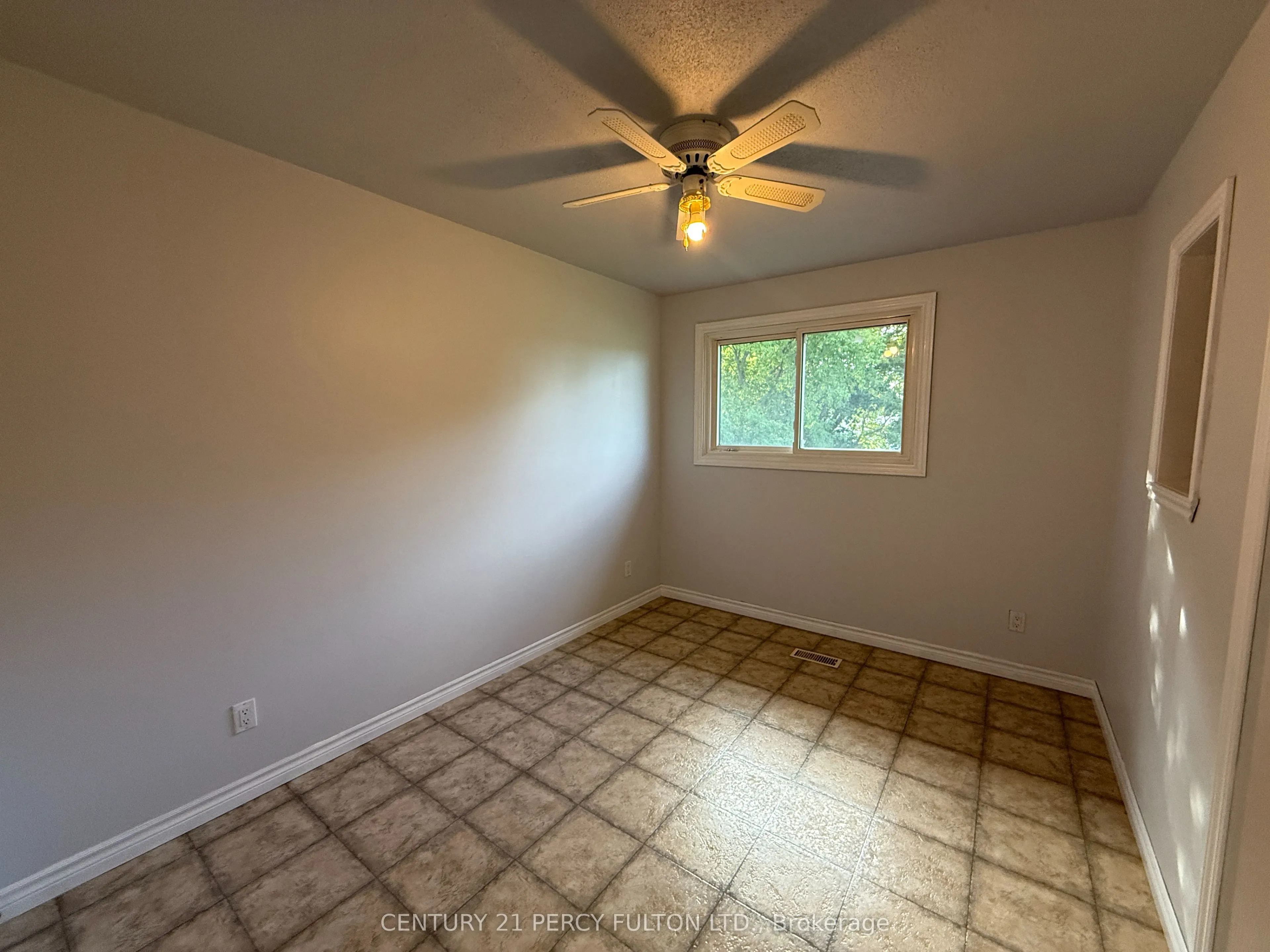 24 Southwood Crescent