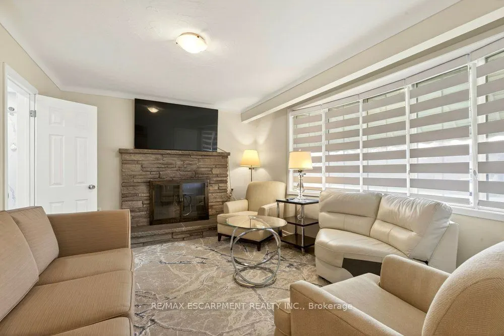 20 ST. CHARLES Drive