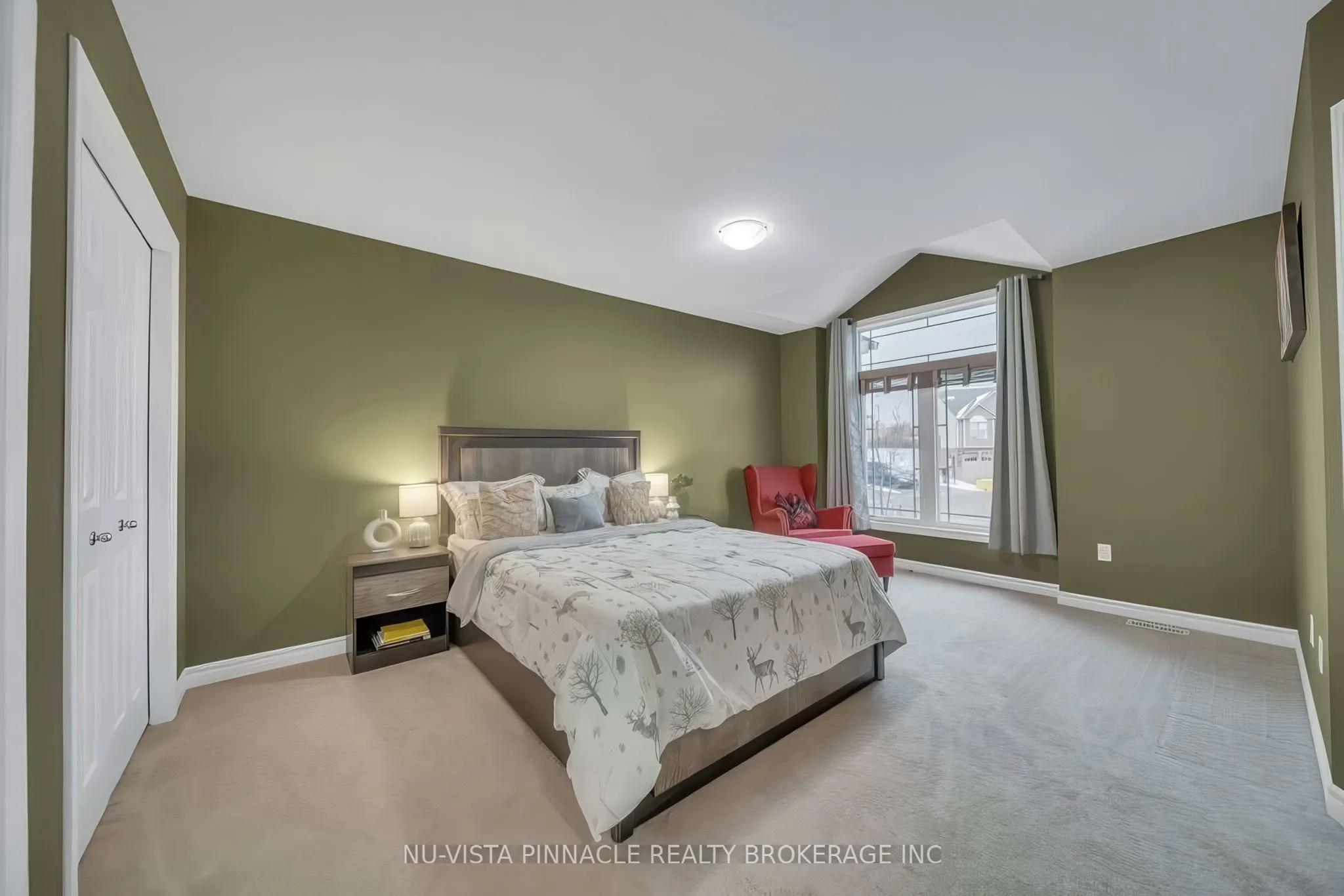 176 Ferguson Drive #18