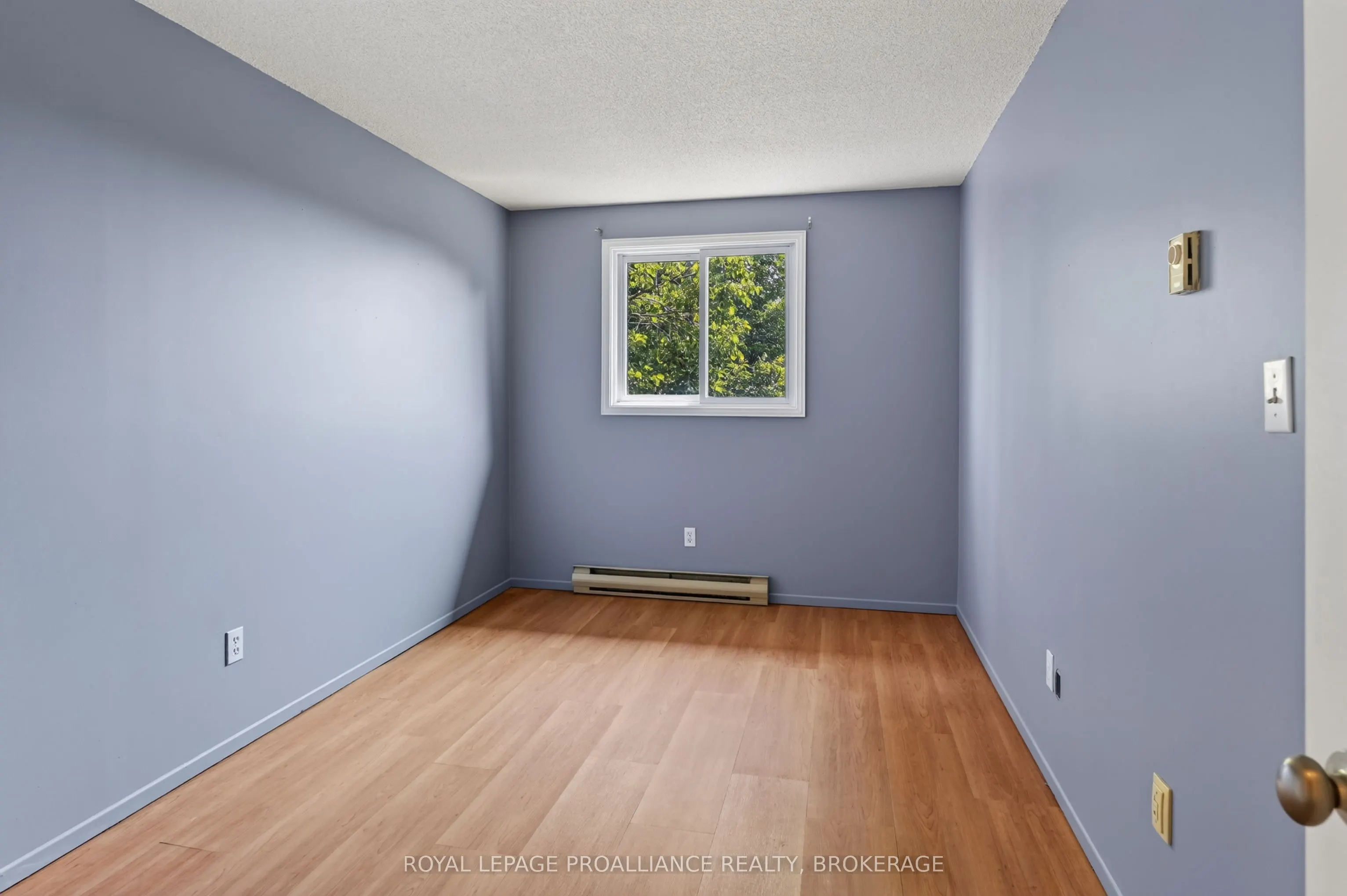 316 Kingsdale Avenue #411
