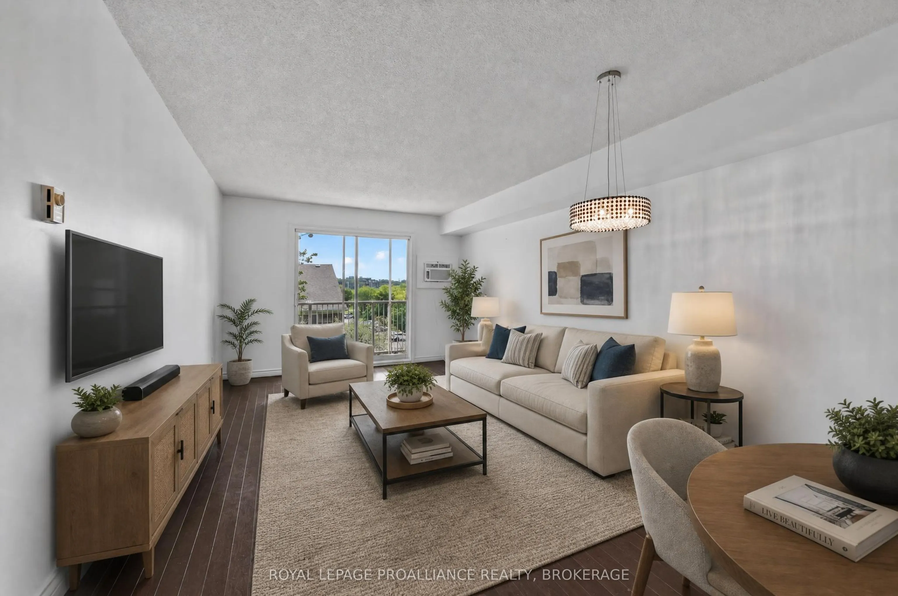 316 Kingsdale Avenue #411