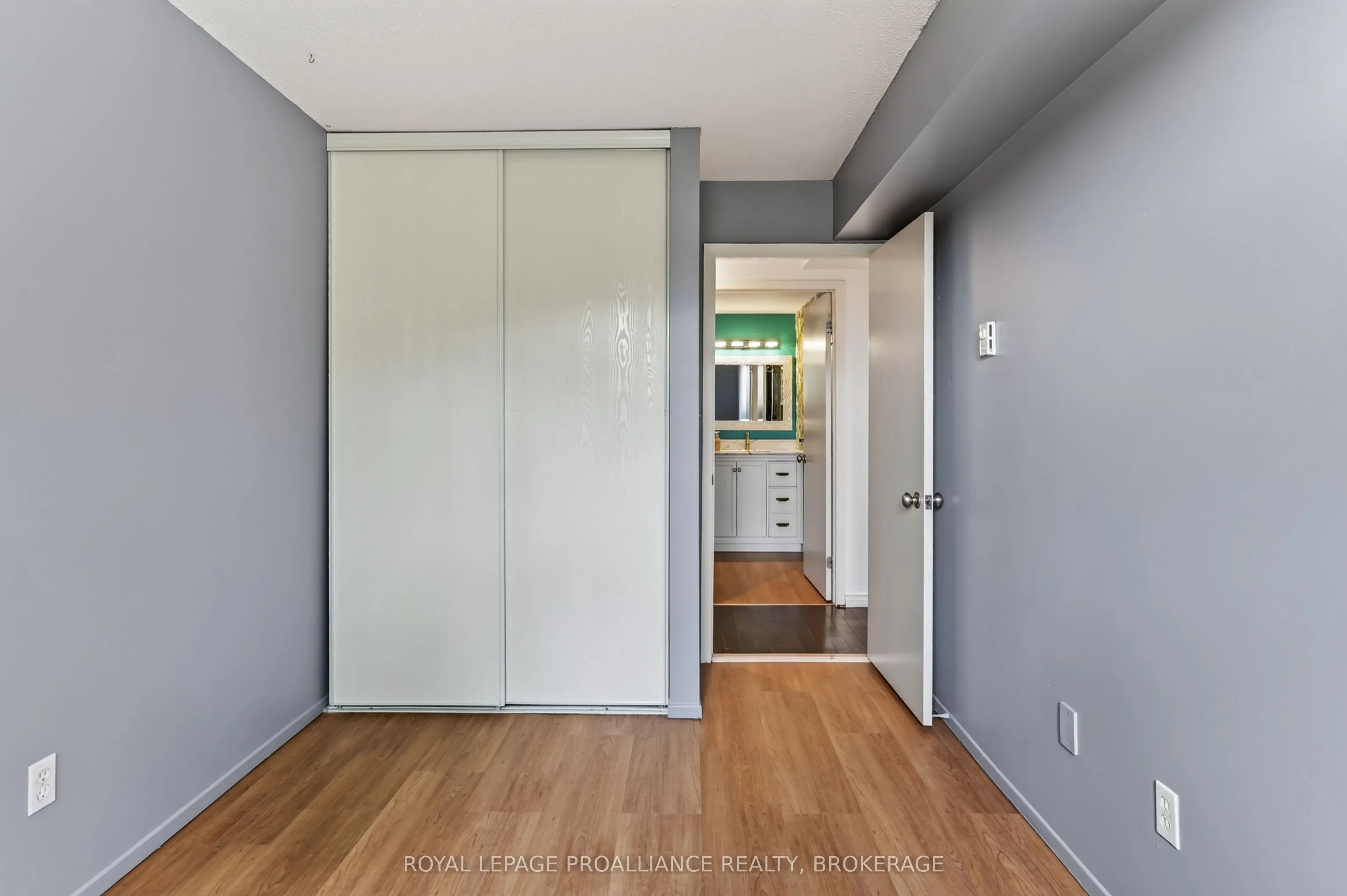 316 Kingsdale Avenue #411