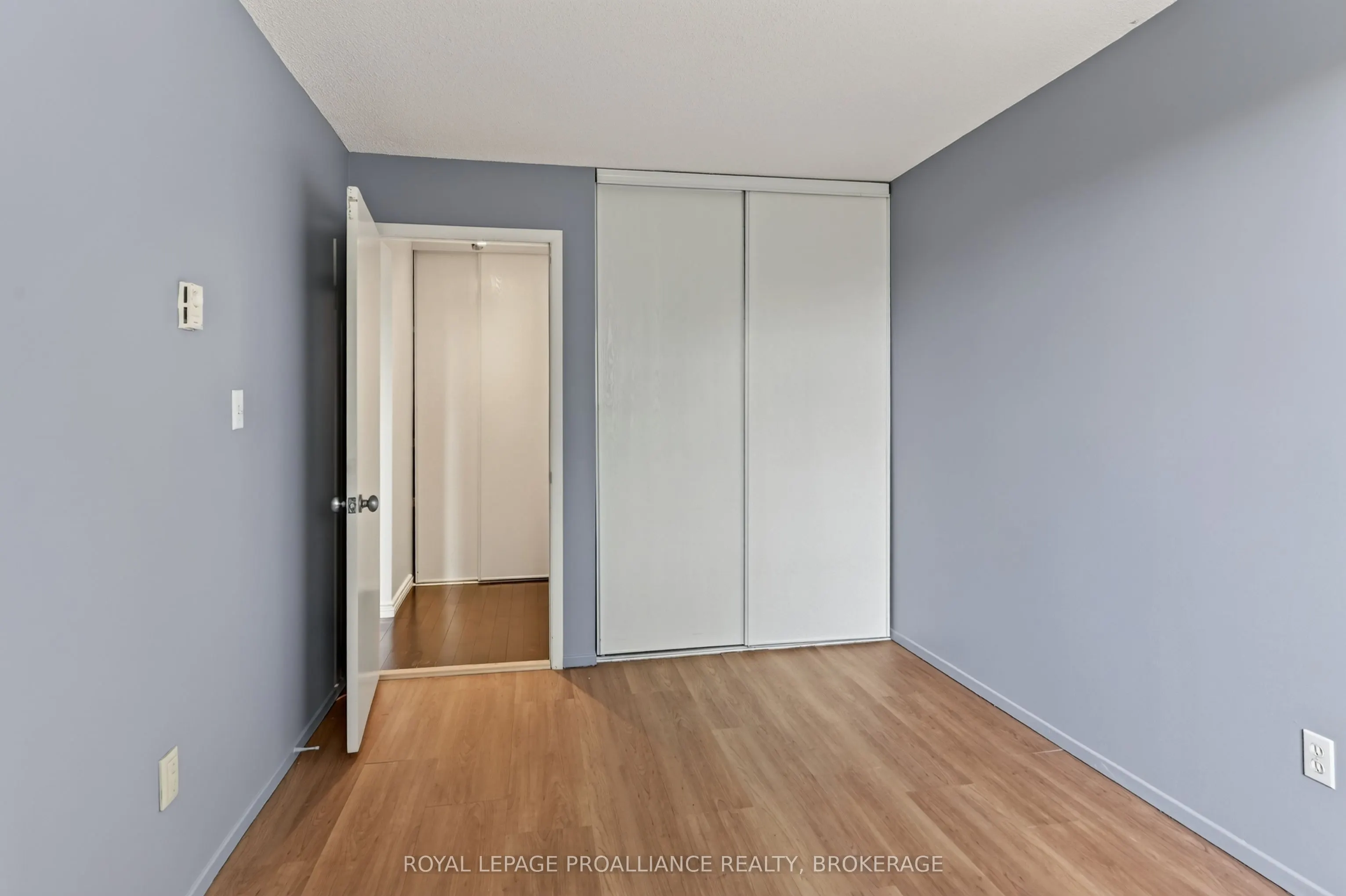 316 Kingsdale Avenue #411