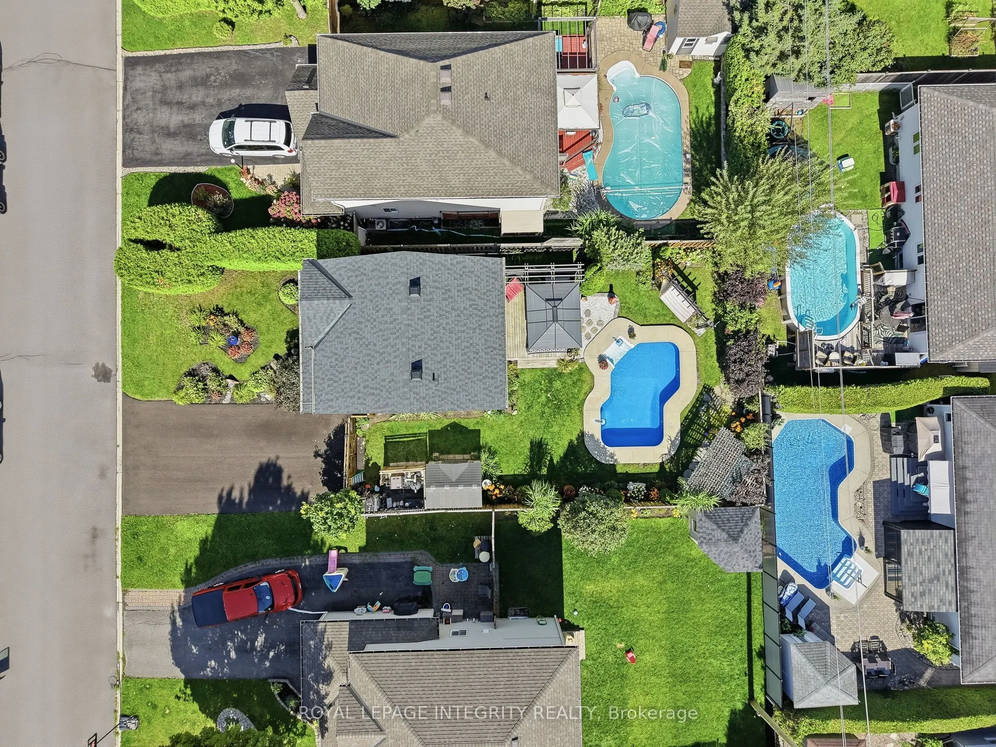 3365 Elie Crescent
