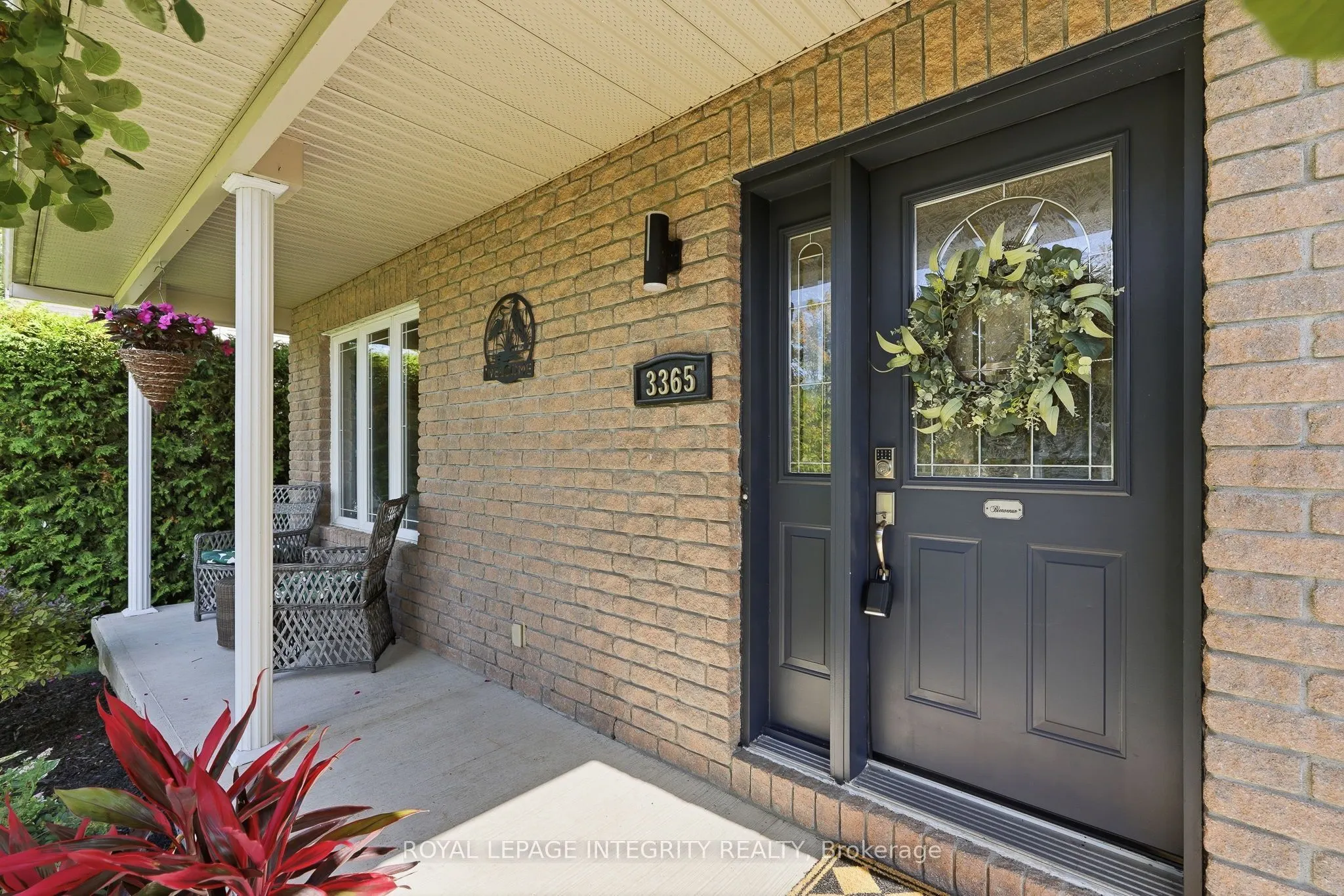 3365 Elie Crescent