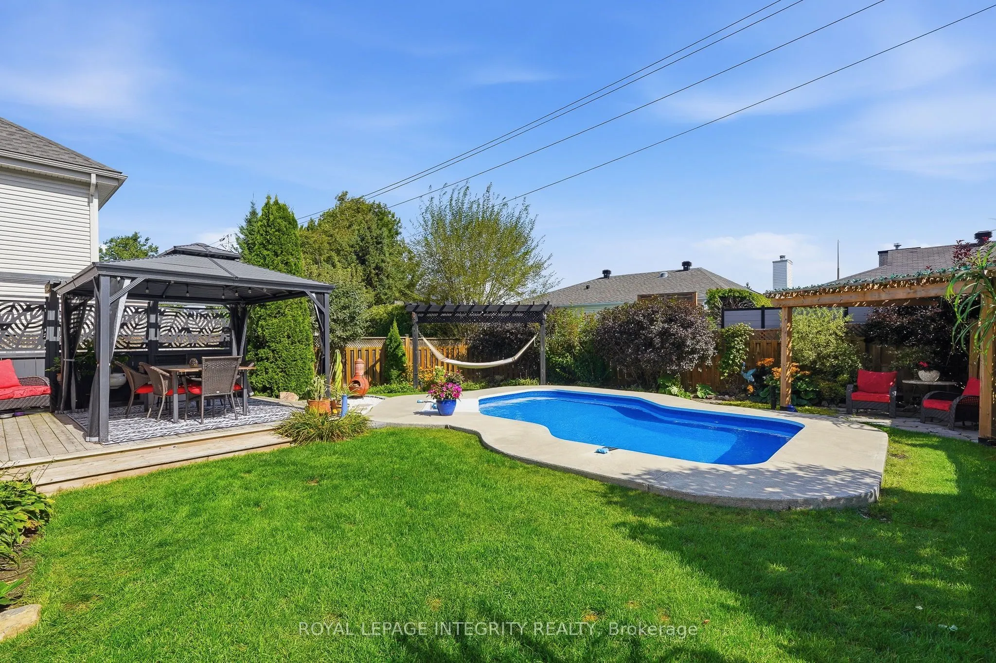 3365 Elie Crescent