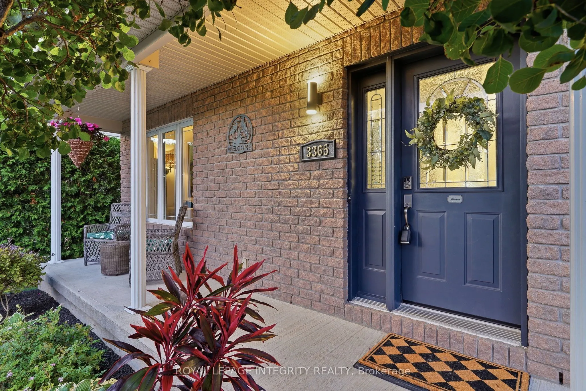 3365 Elie Crescent