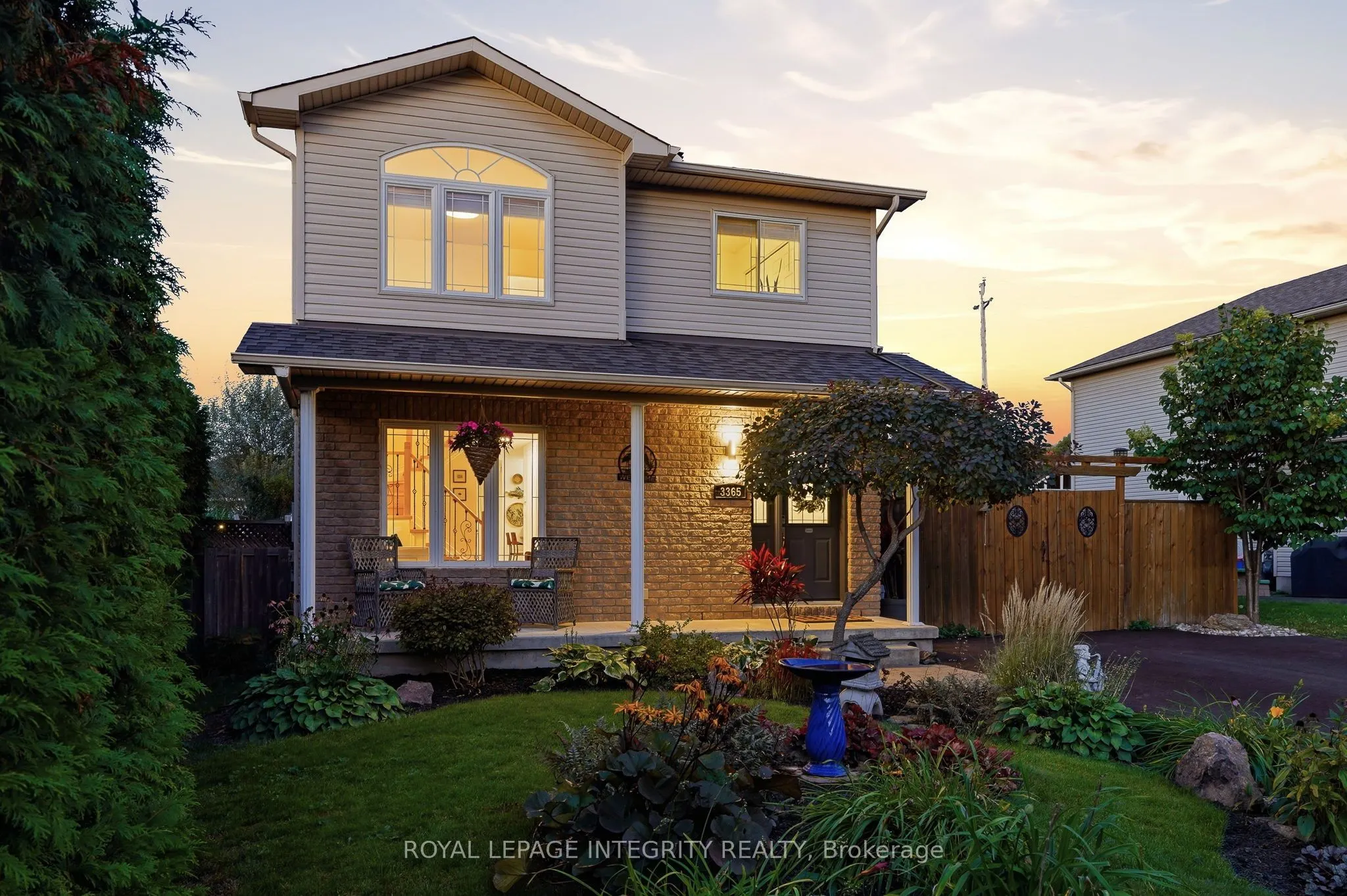 3365 Elie Crescent