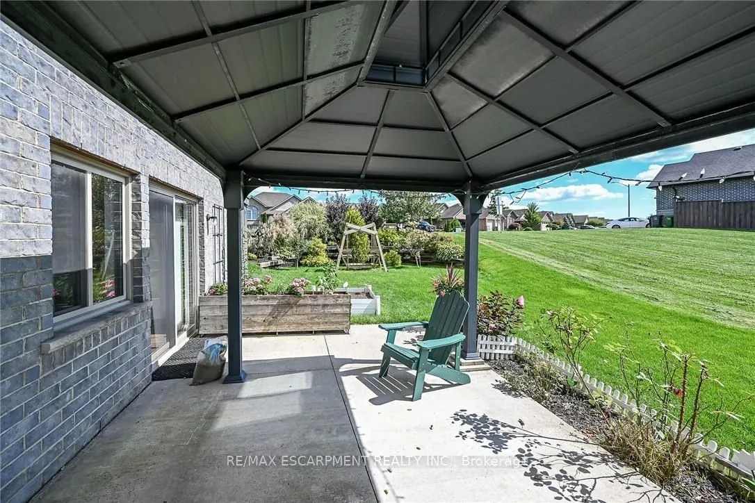 40 Trillium Way