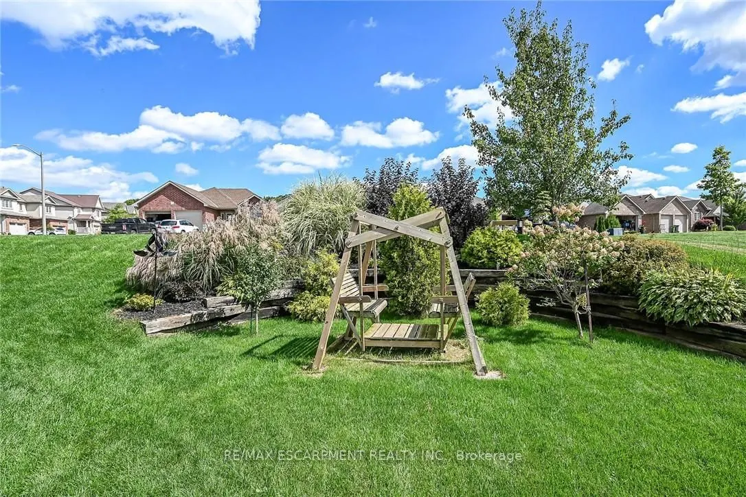 40 Trillium Way