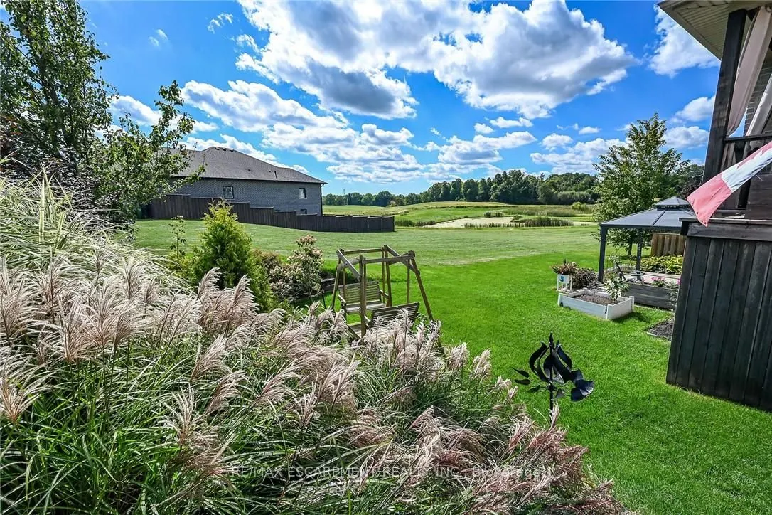 40 Trillium Way