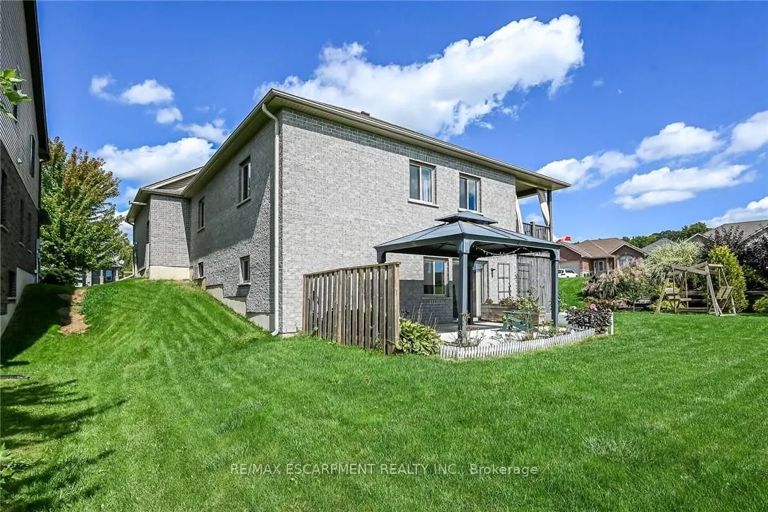 40 Trillium Way