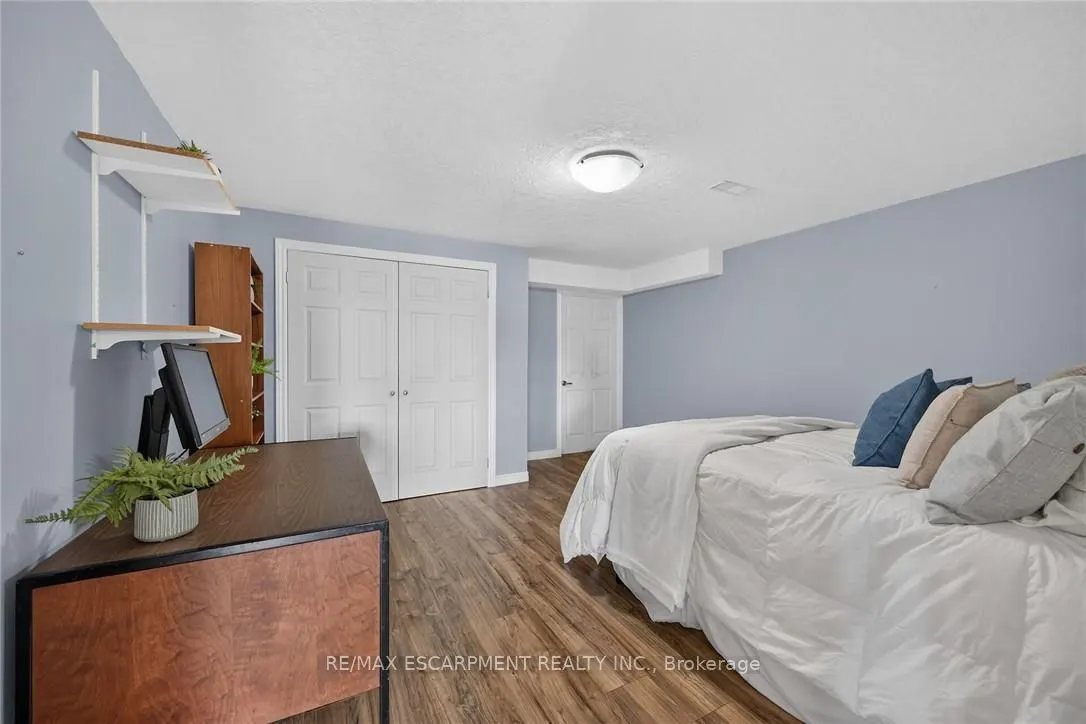40 Trillium Way