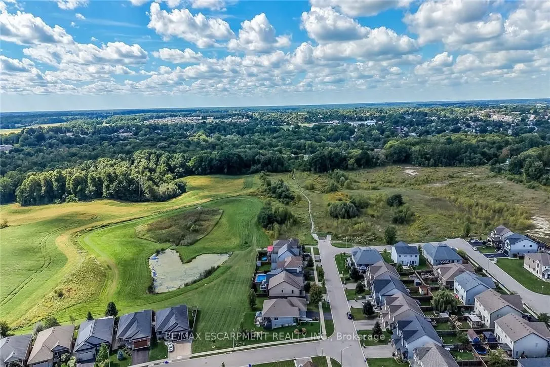 40 Trillium Way
